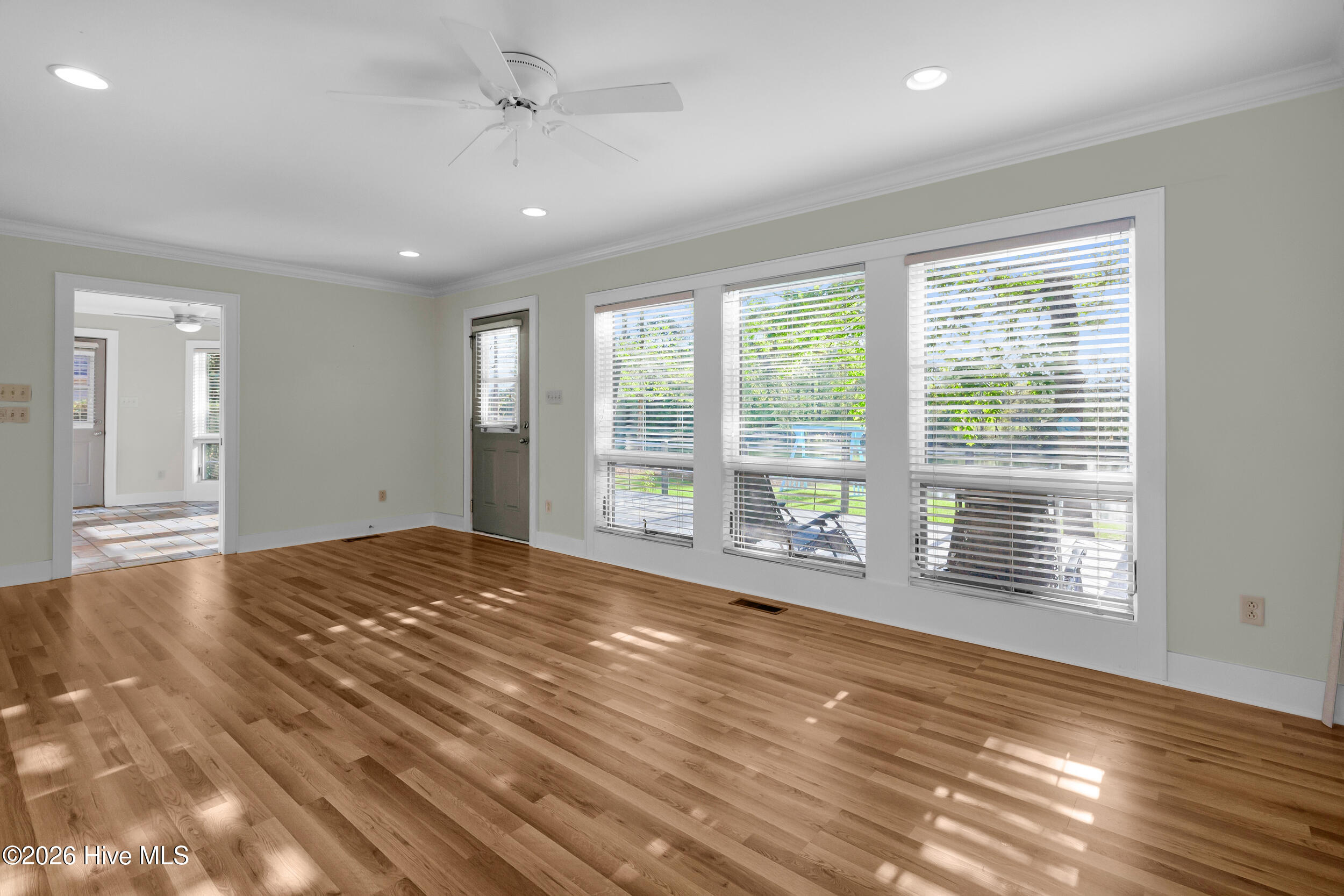 7000 Club House Drive Property Photo 11