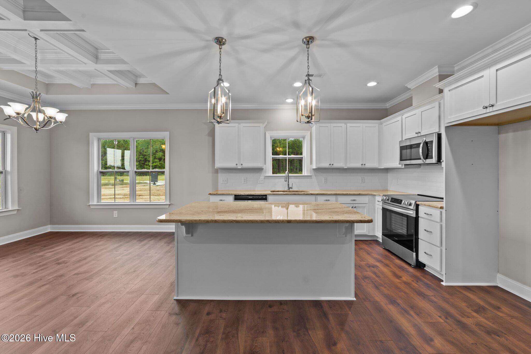 1713 Dew Meadow Drive Property Photo 13