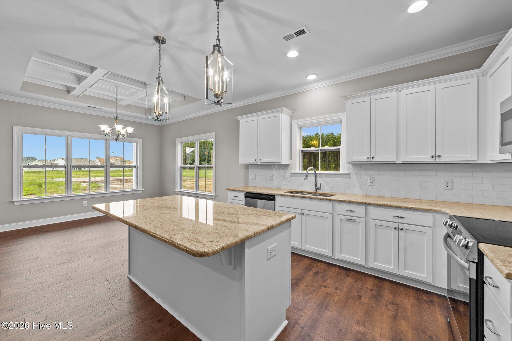 1713 Dew Meadow Drive Property Photo 14