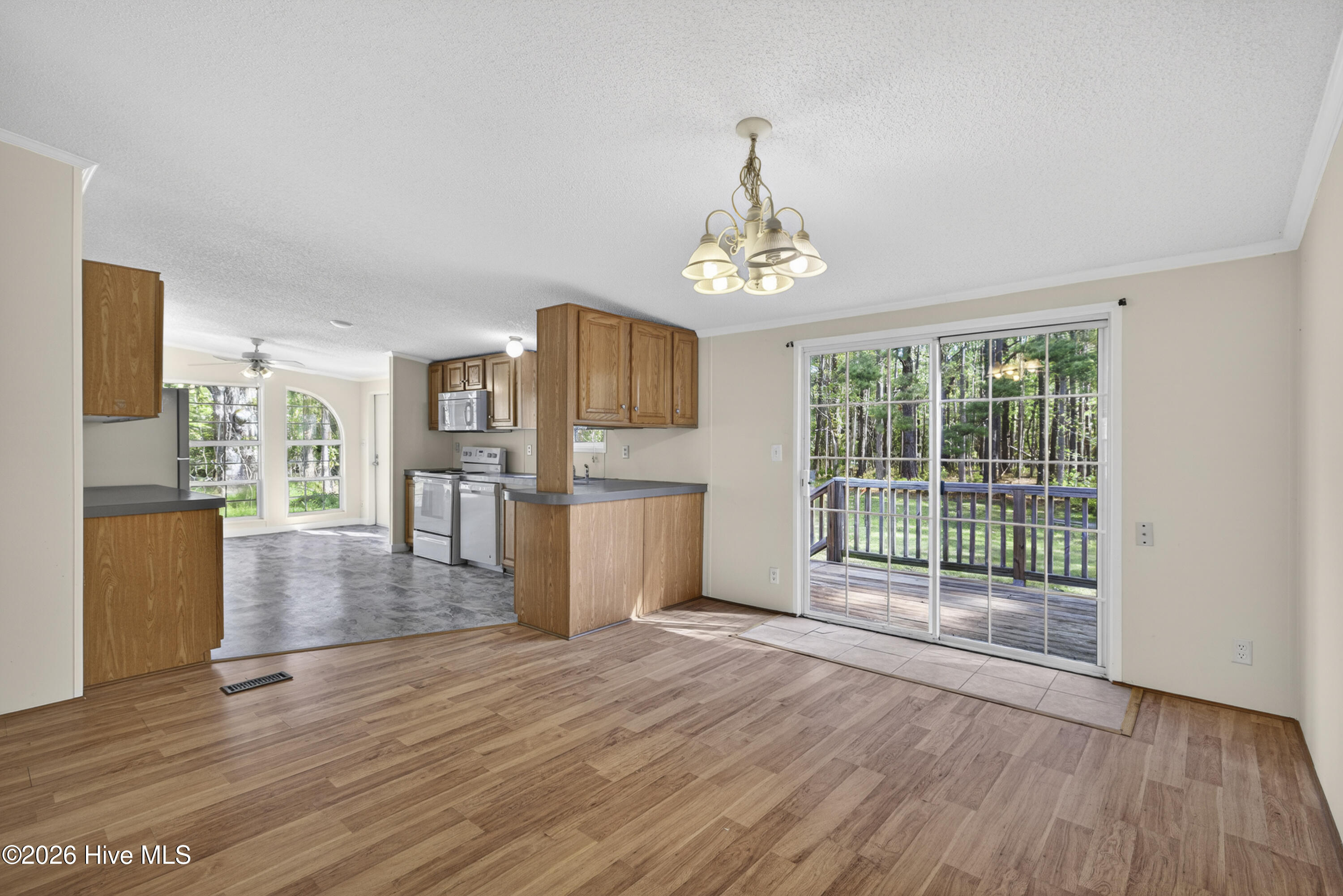 7756 Funston Road Se Property Photo 8