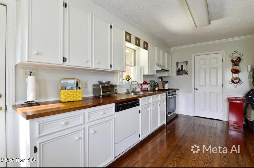 3701 Cornwallis Road Property Photo 5