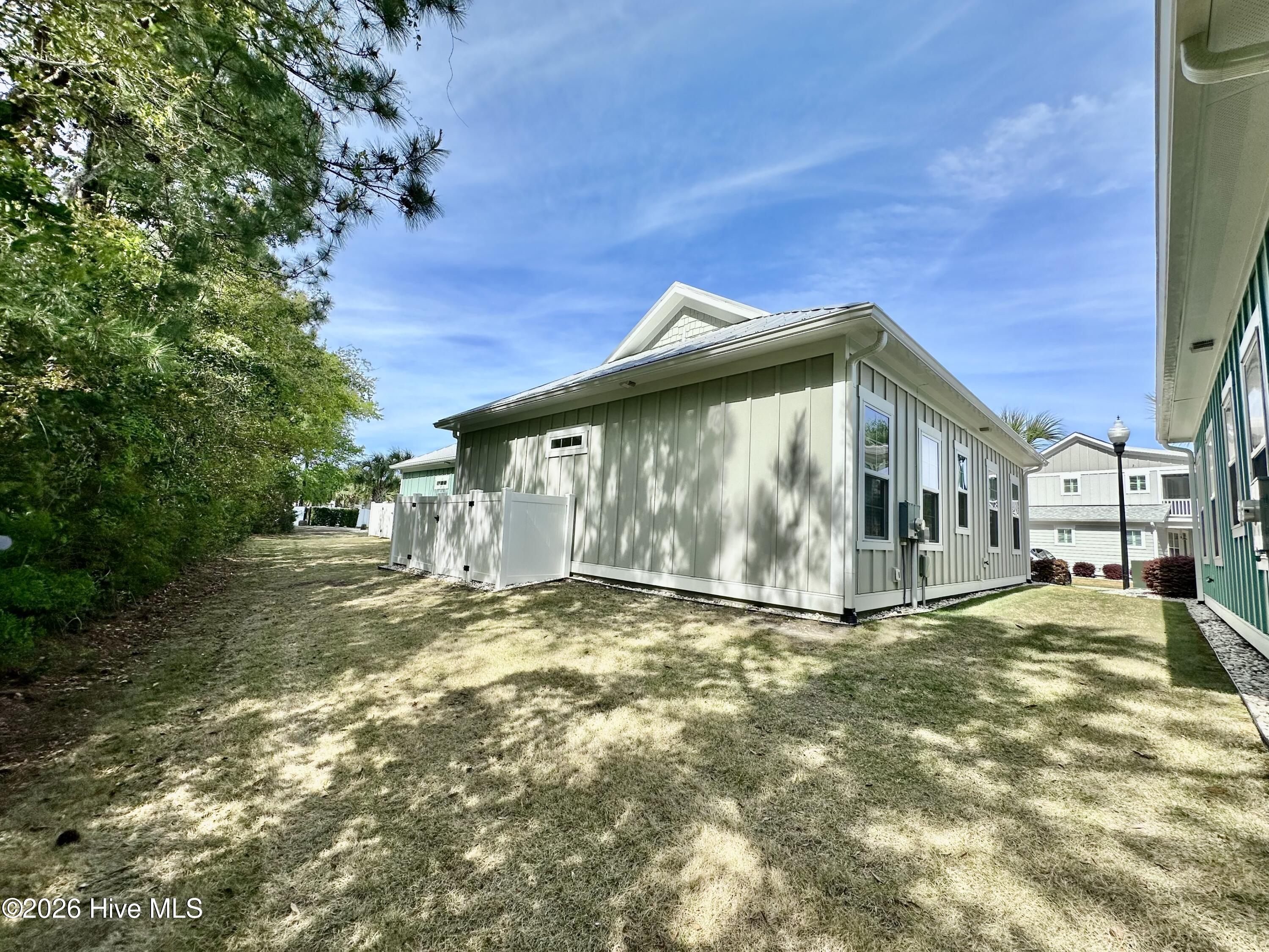 1351 Albacore Loop Property Photo 16