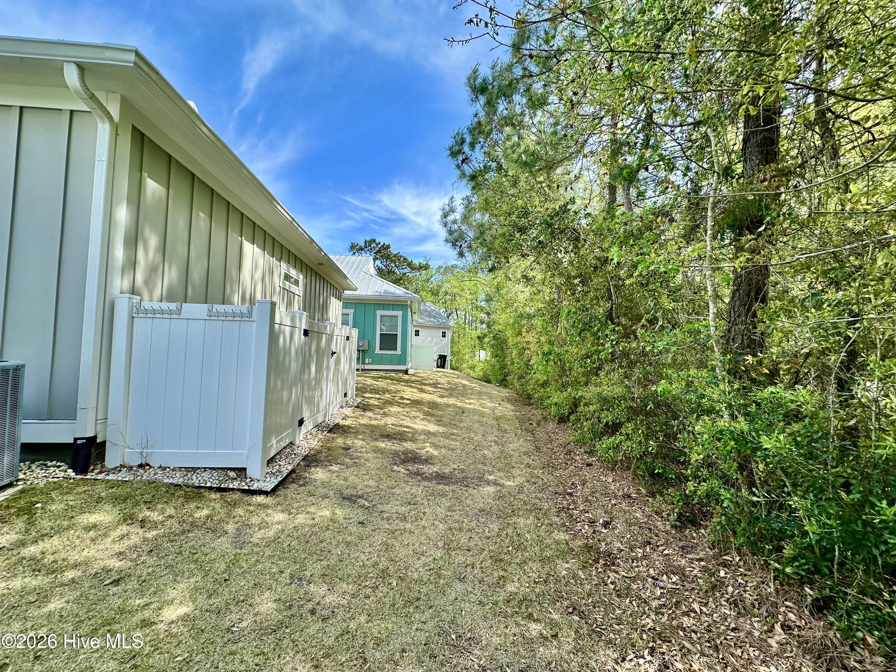 1351 Albacore Loop Property Photo 17