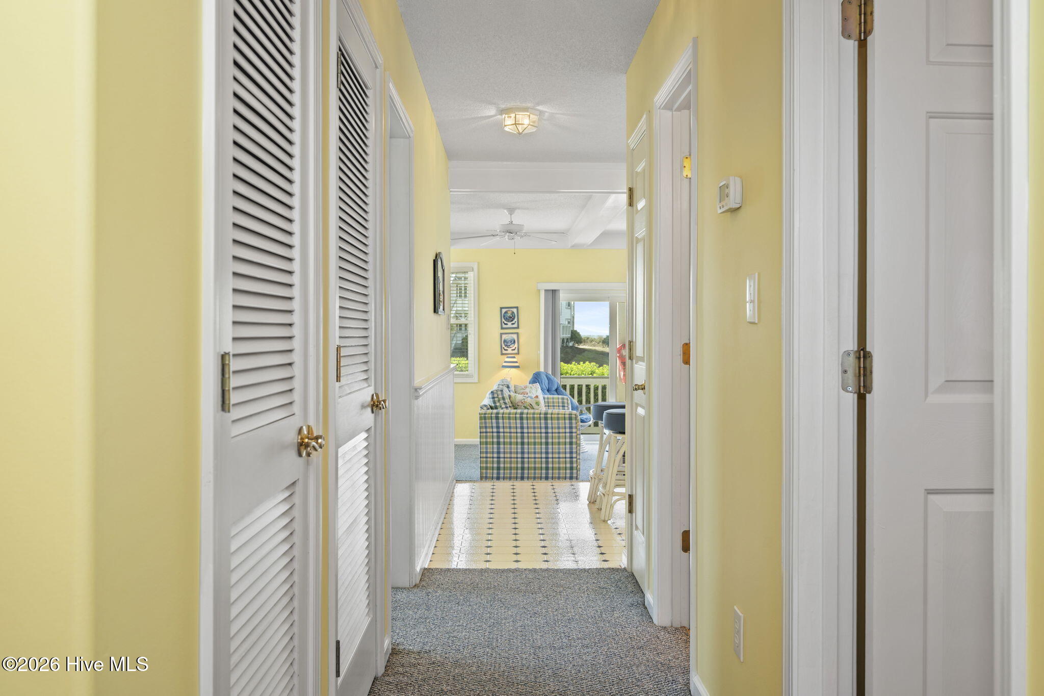 2901 Pointe West Drive A1 Property Photo 3
