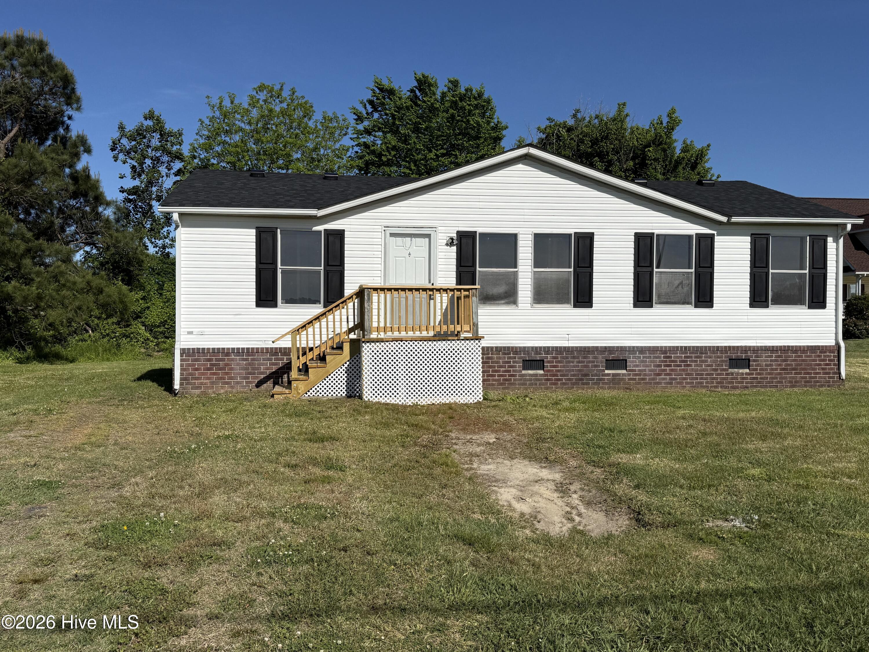 297 Old Swamp Road Property Photo 2