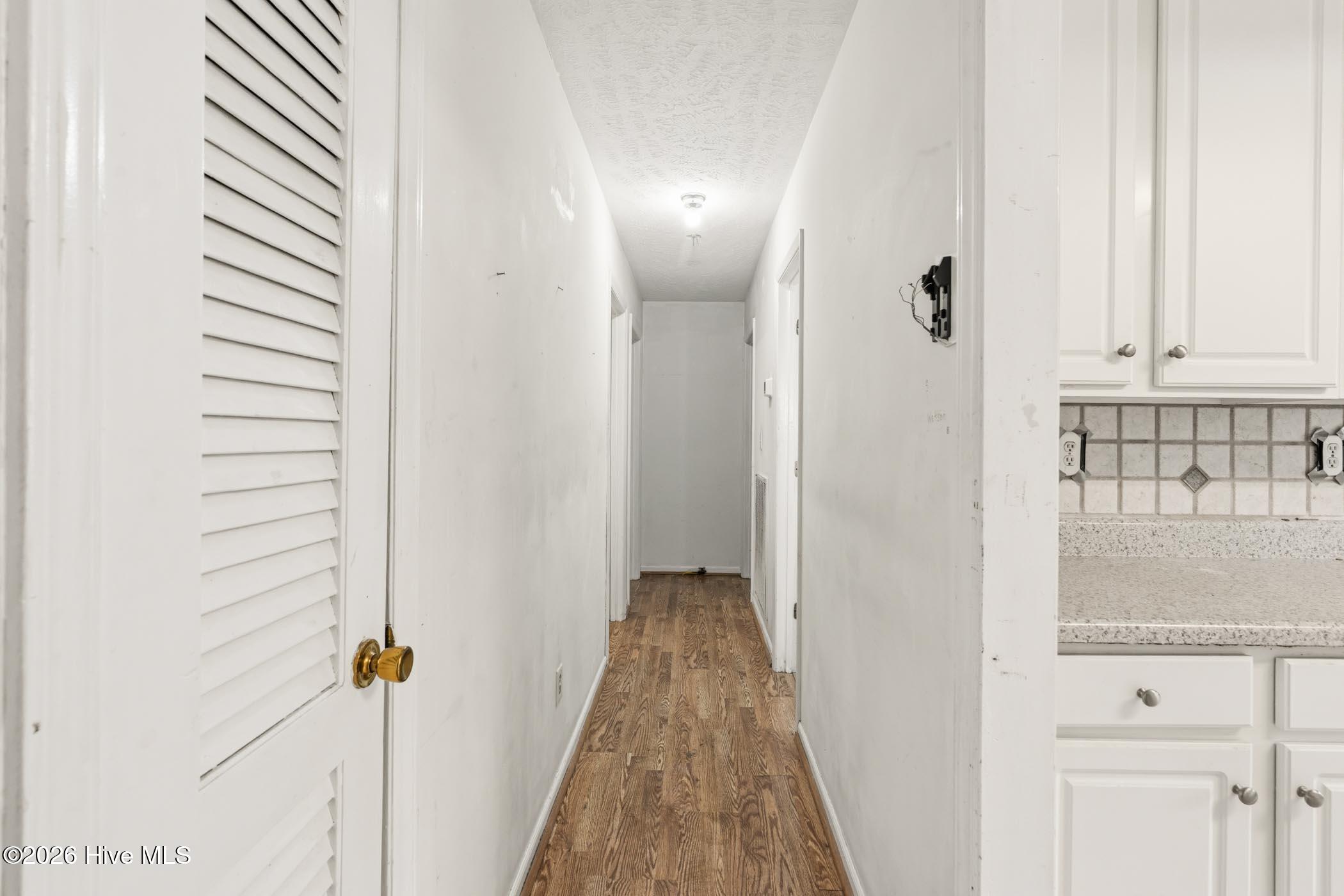1200 Oak Avenue Property Photo 13