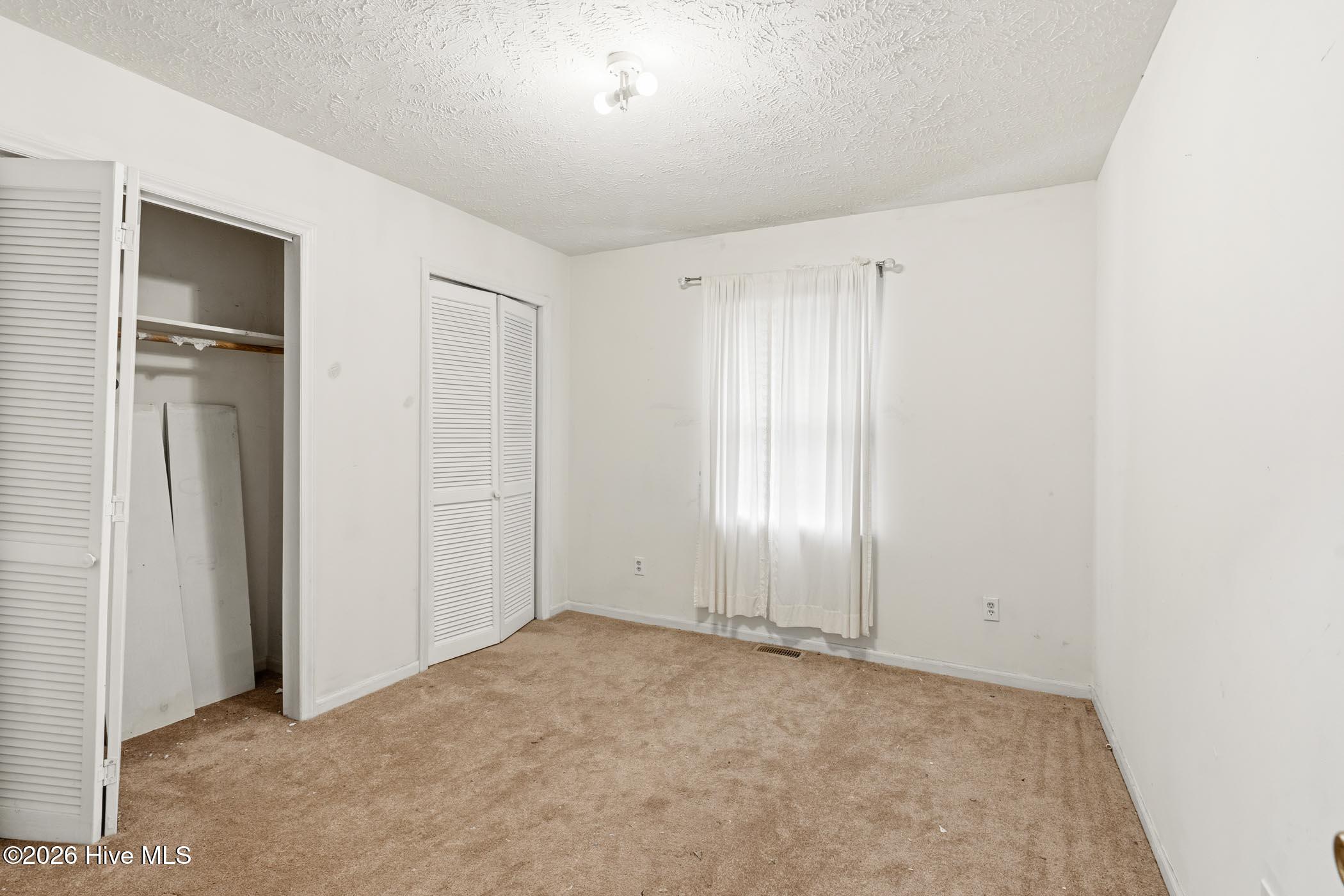 1200 Oak Avenue Property Photo 14