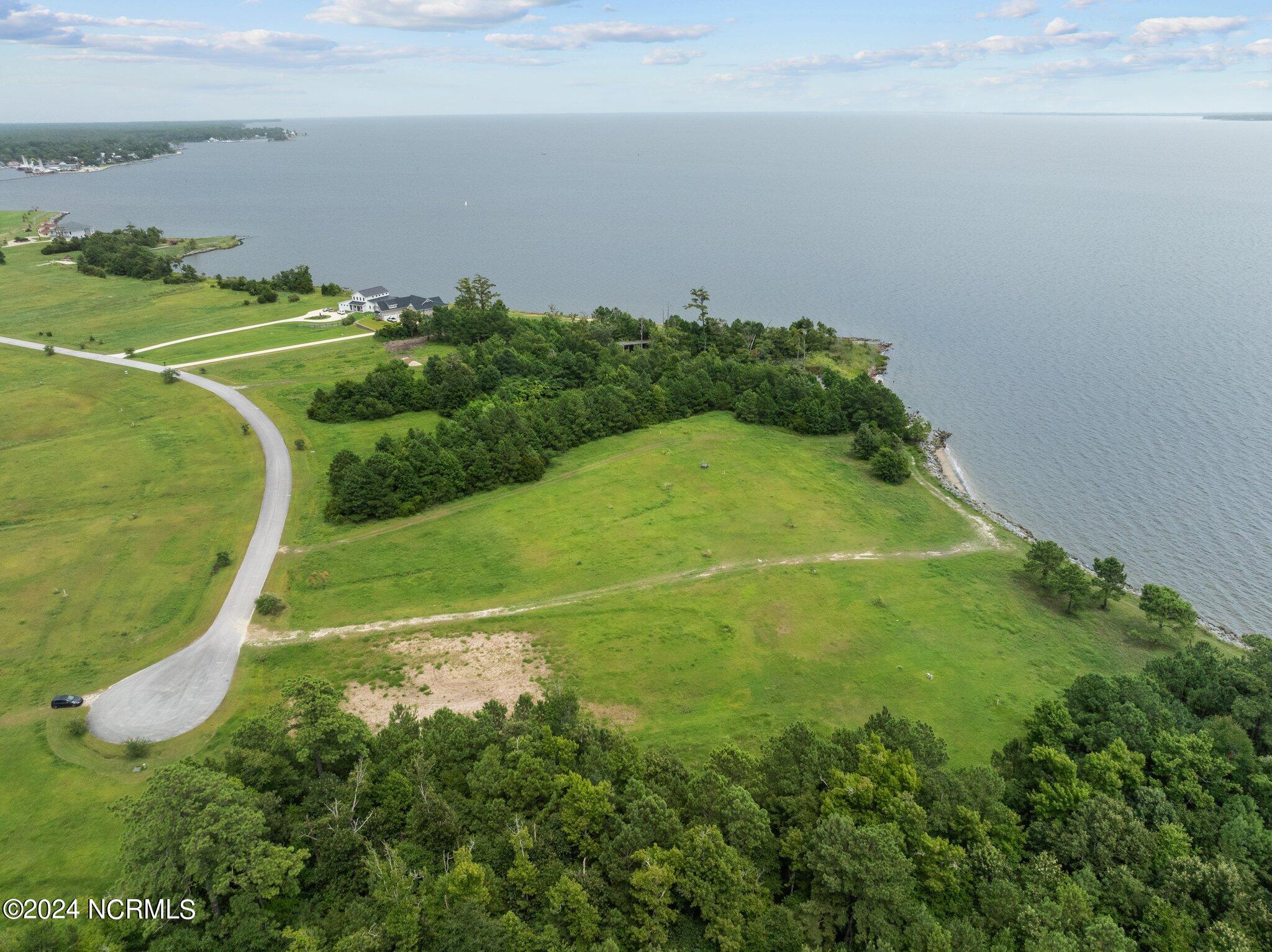 363 31 Wind Lake Road S Property Photo 2