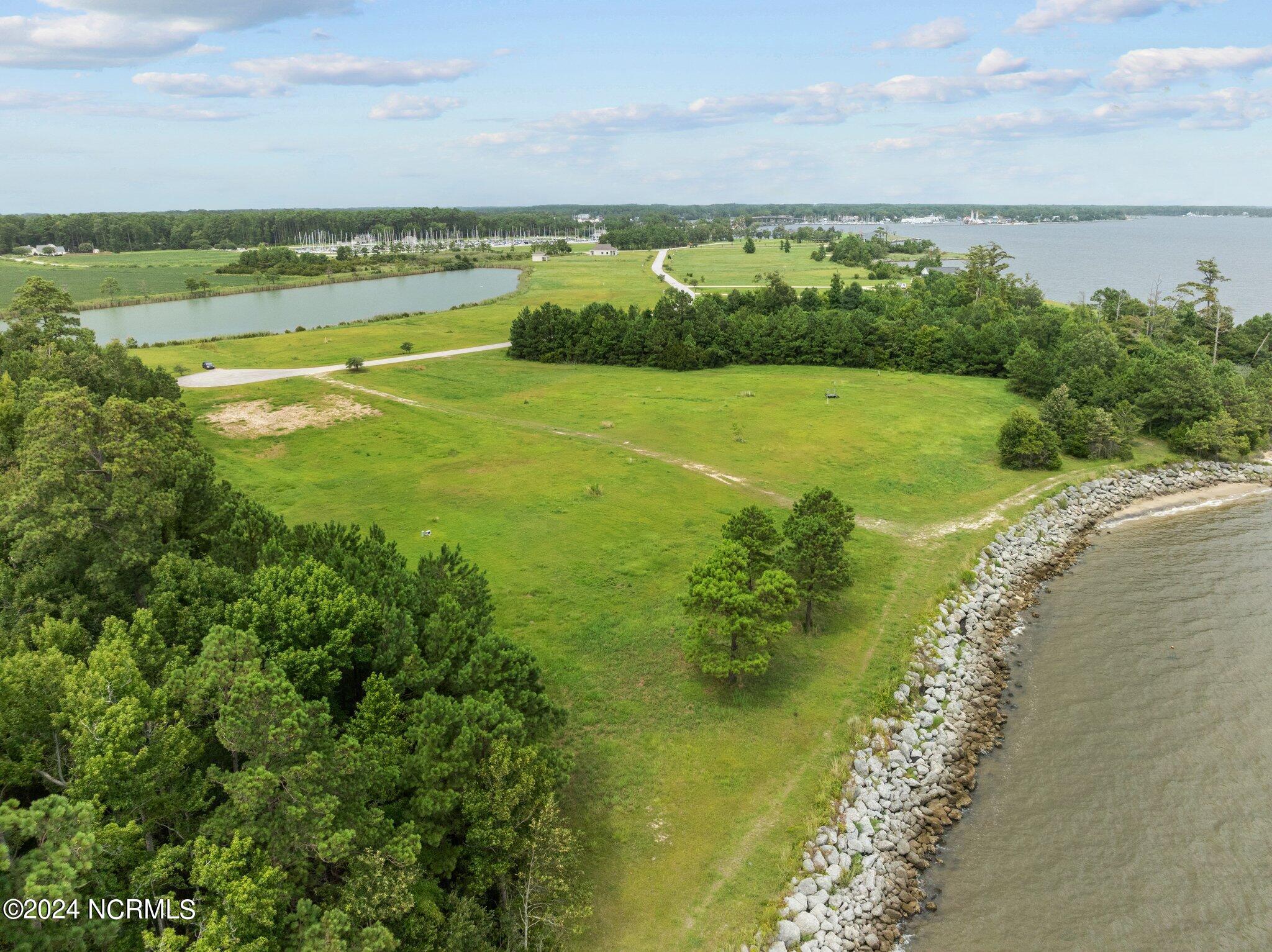 363 31 Wind Lake Road S Property Photo 8