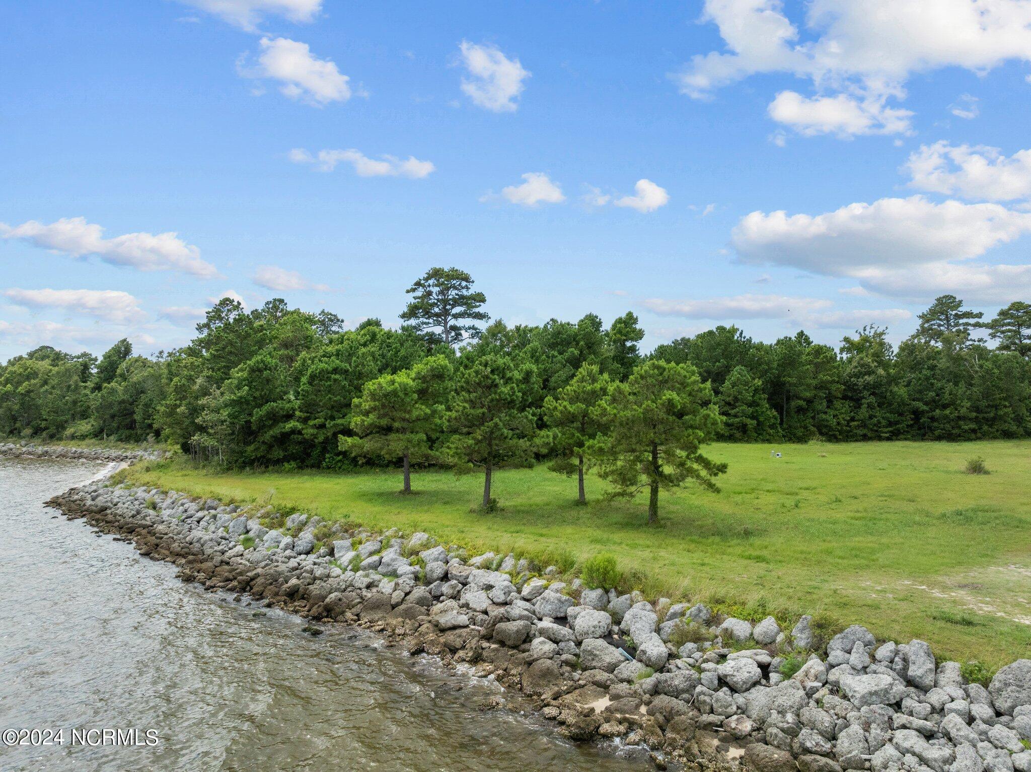 363 31 Wind Lake Road S Property Photo 11