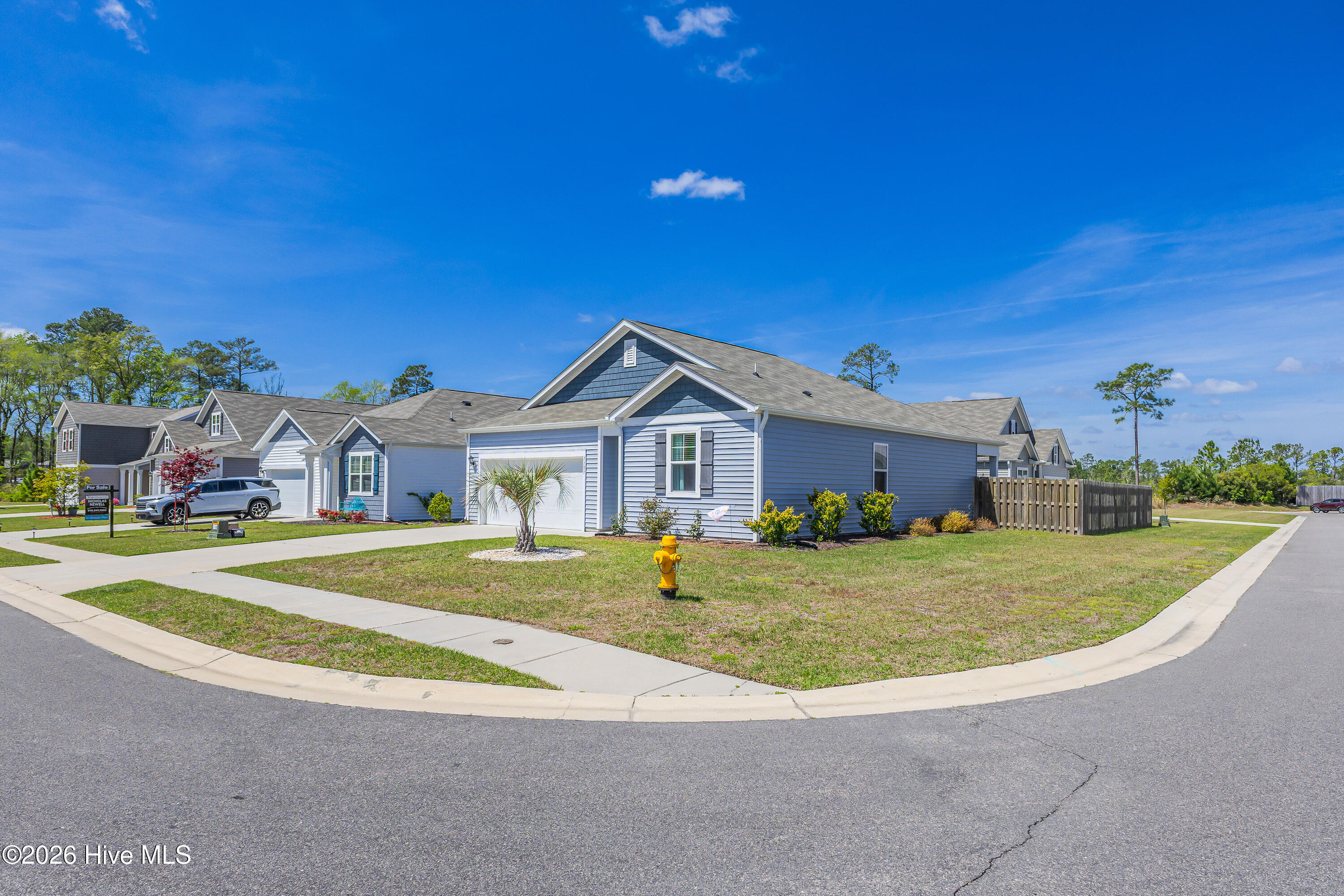1151 Little Martha Way Se Property Photo 4