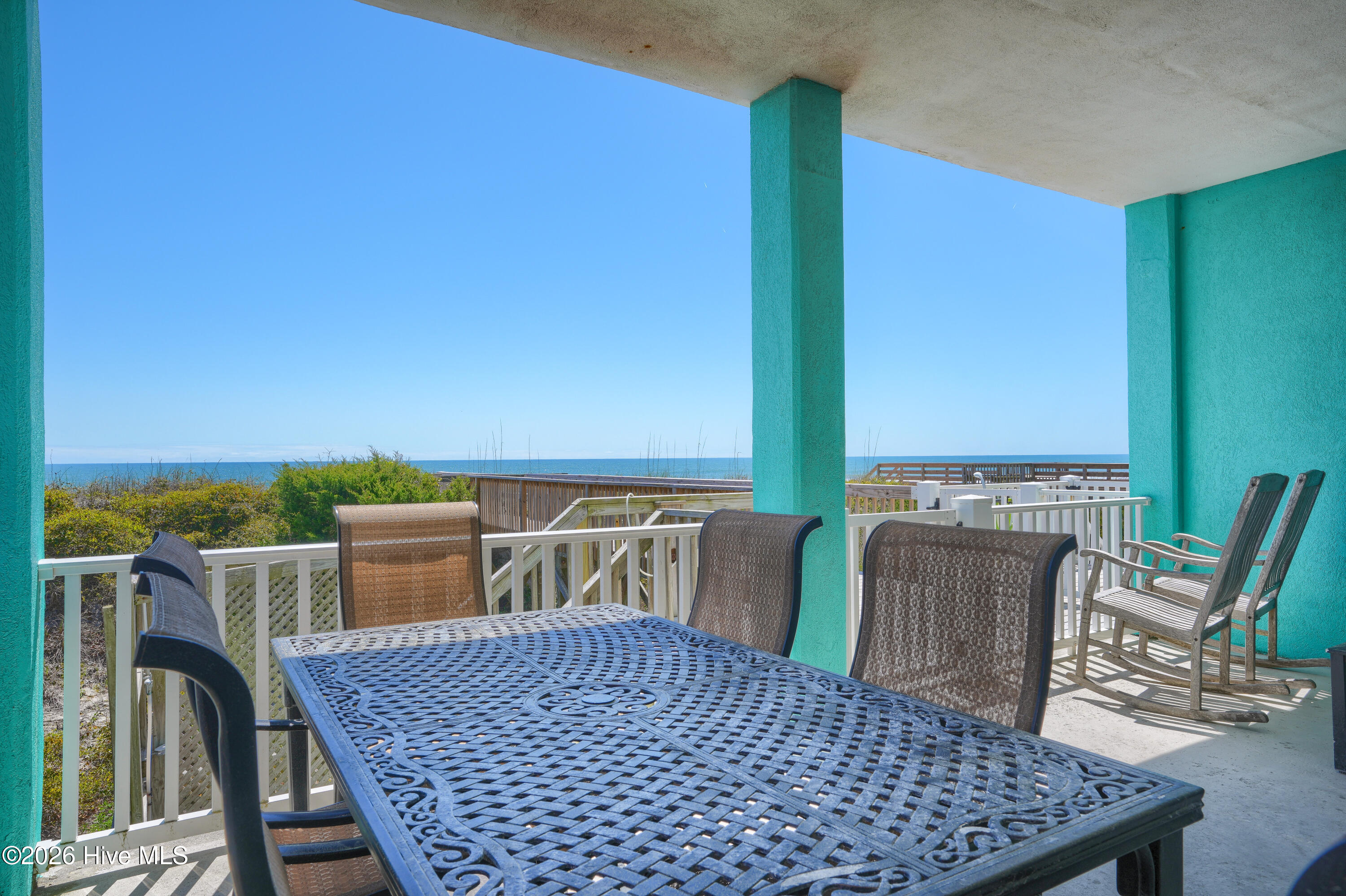 3976 Island Drive Property Photo 18