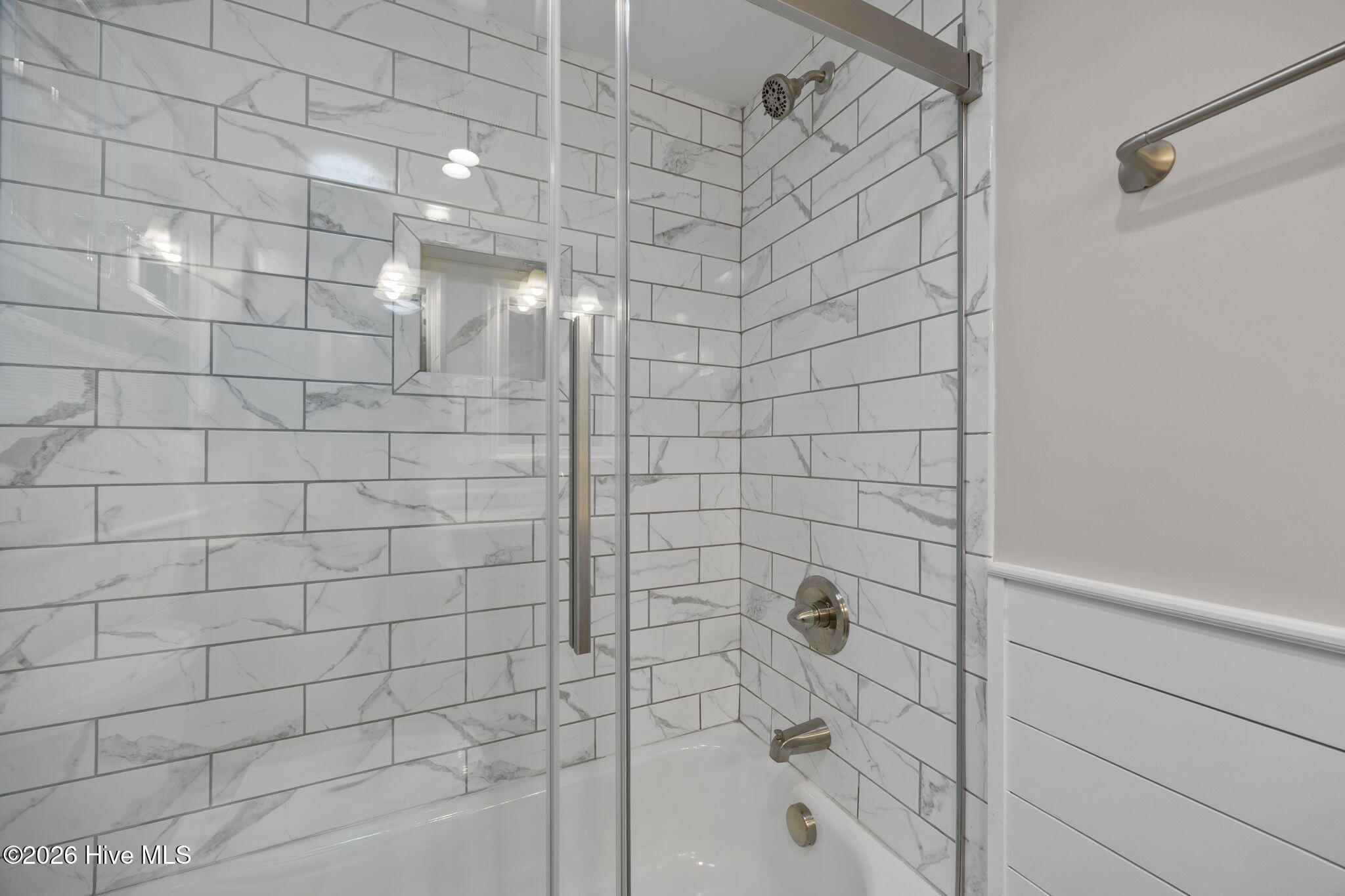 108 Park Avenue Property Photo 20