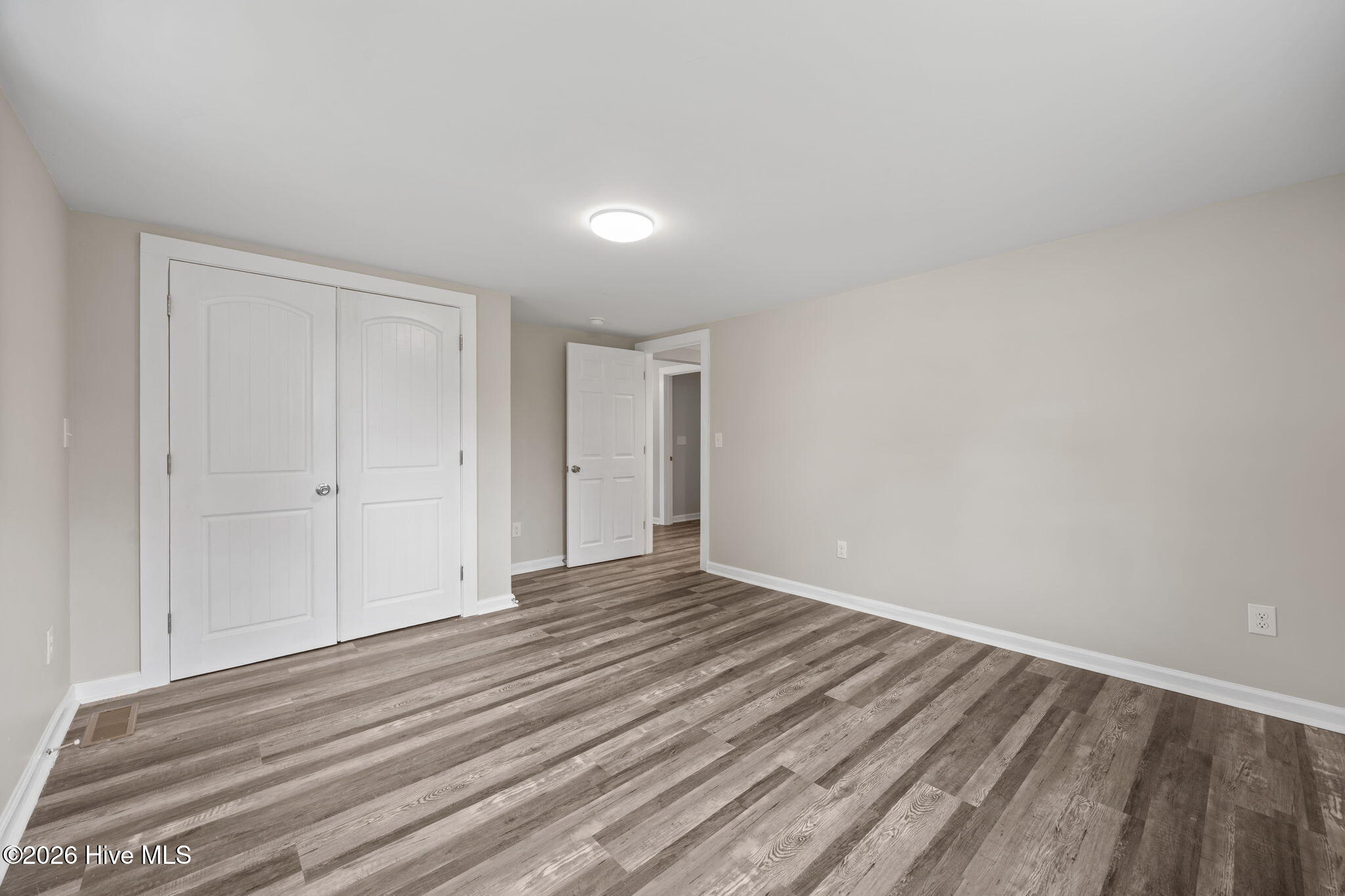108 Park Avenue Property Photo 22