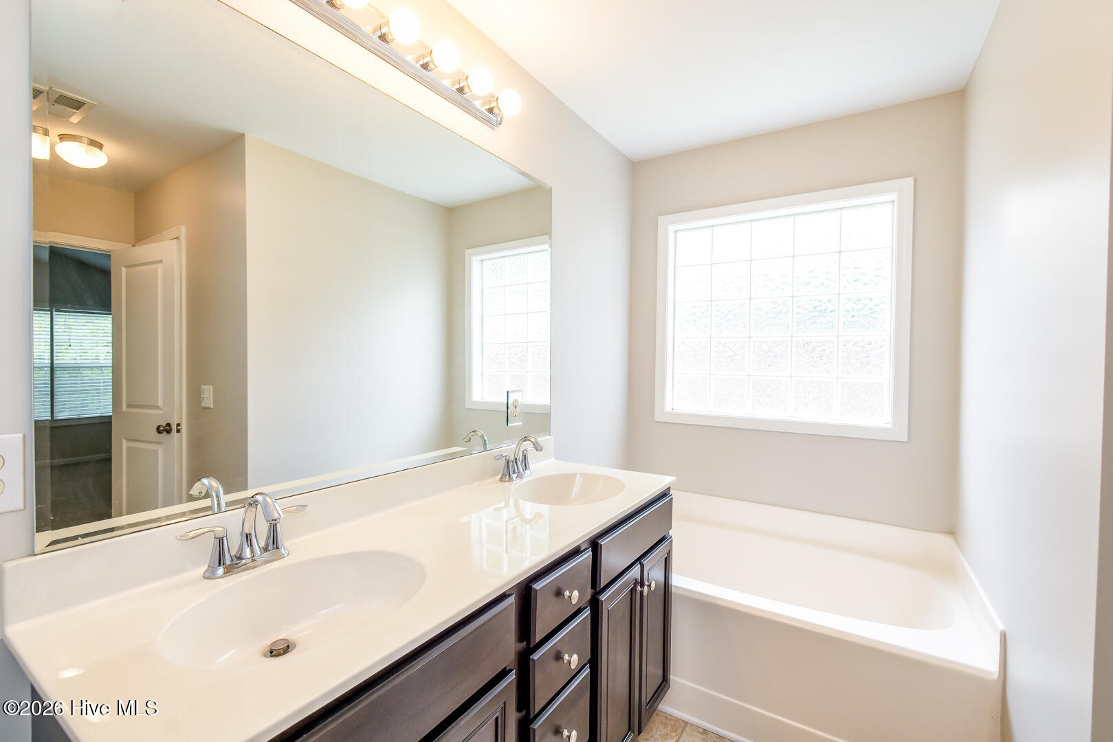 1017 Bally Bunion Lane Property Photo 14