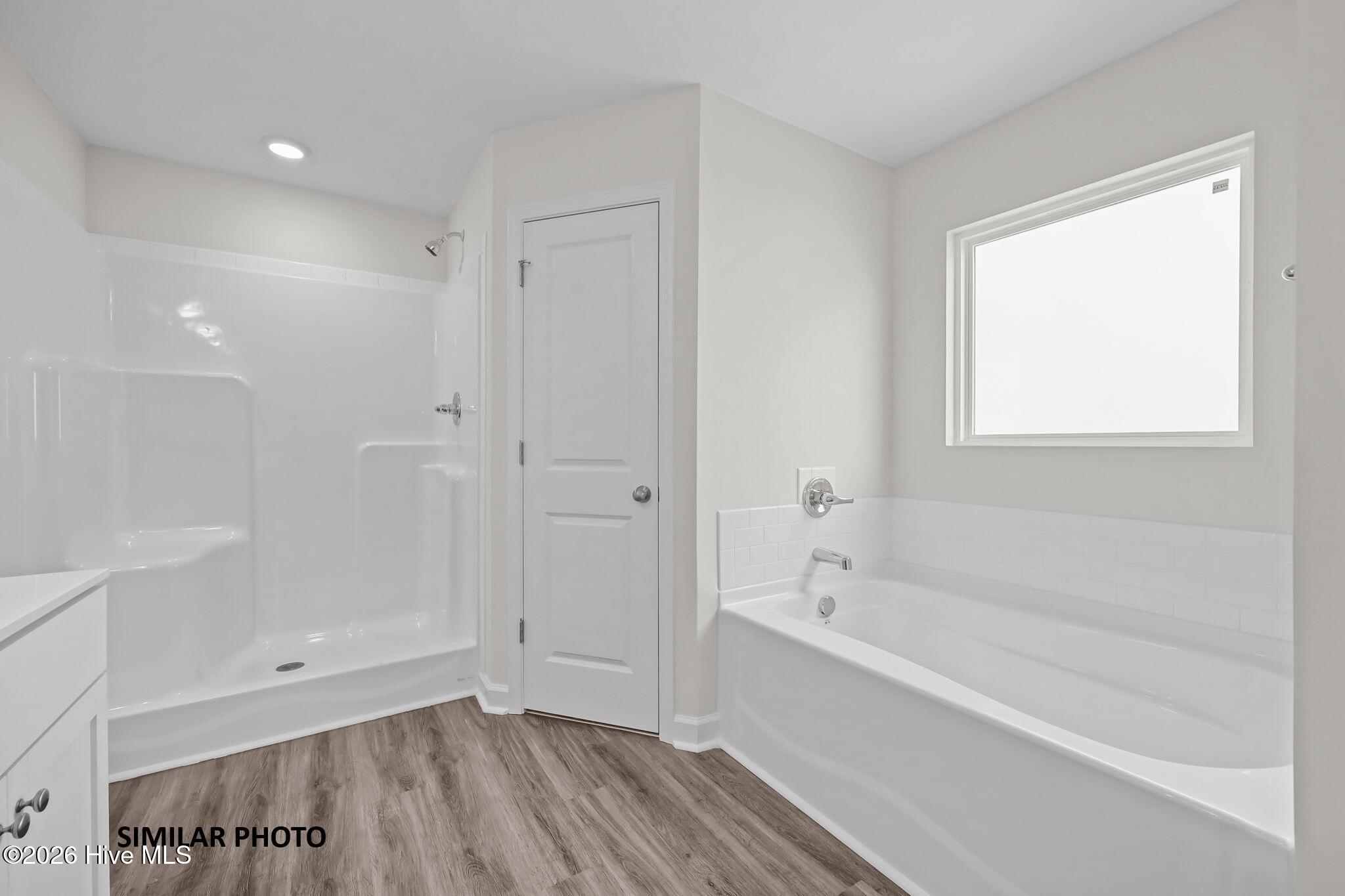 123 Woodford Drive #243 Property Photo 16