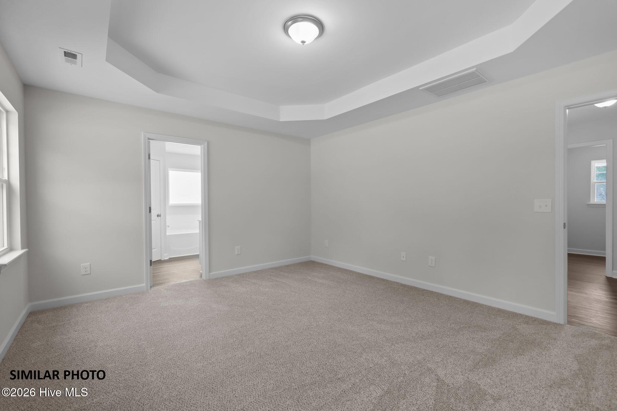 123 Woodford Drive #243 Property Photo 18