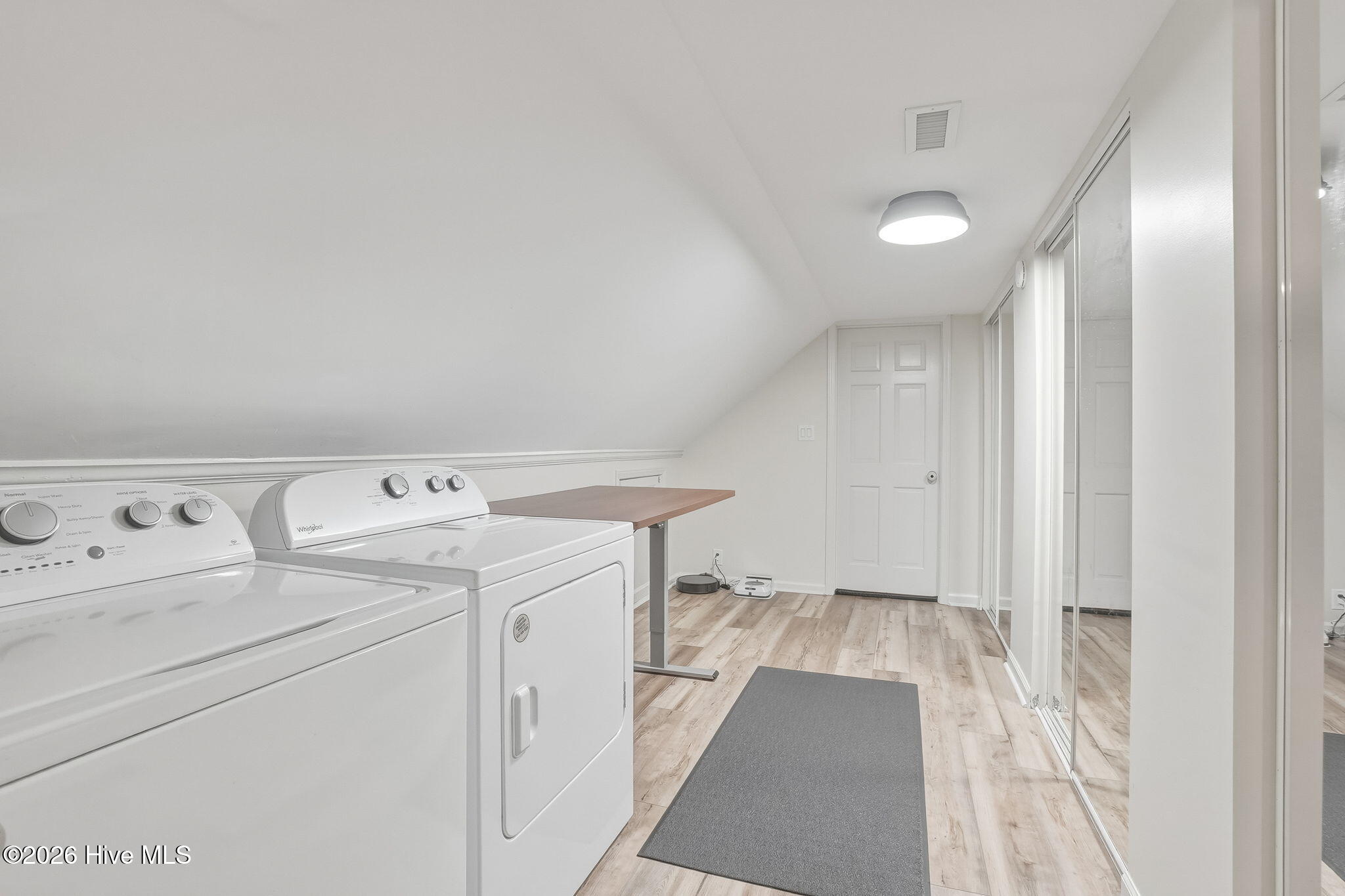 428 Holly Street Property Photo 22