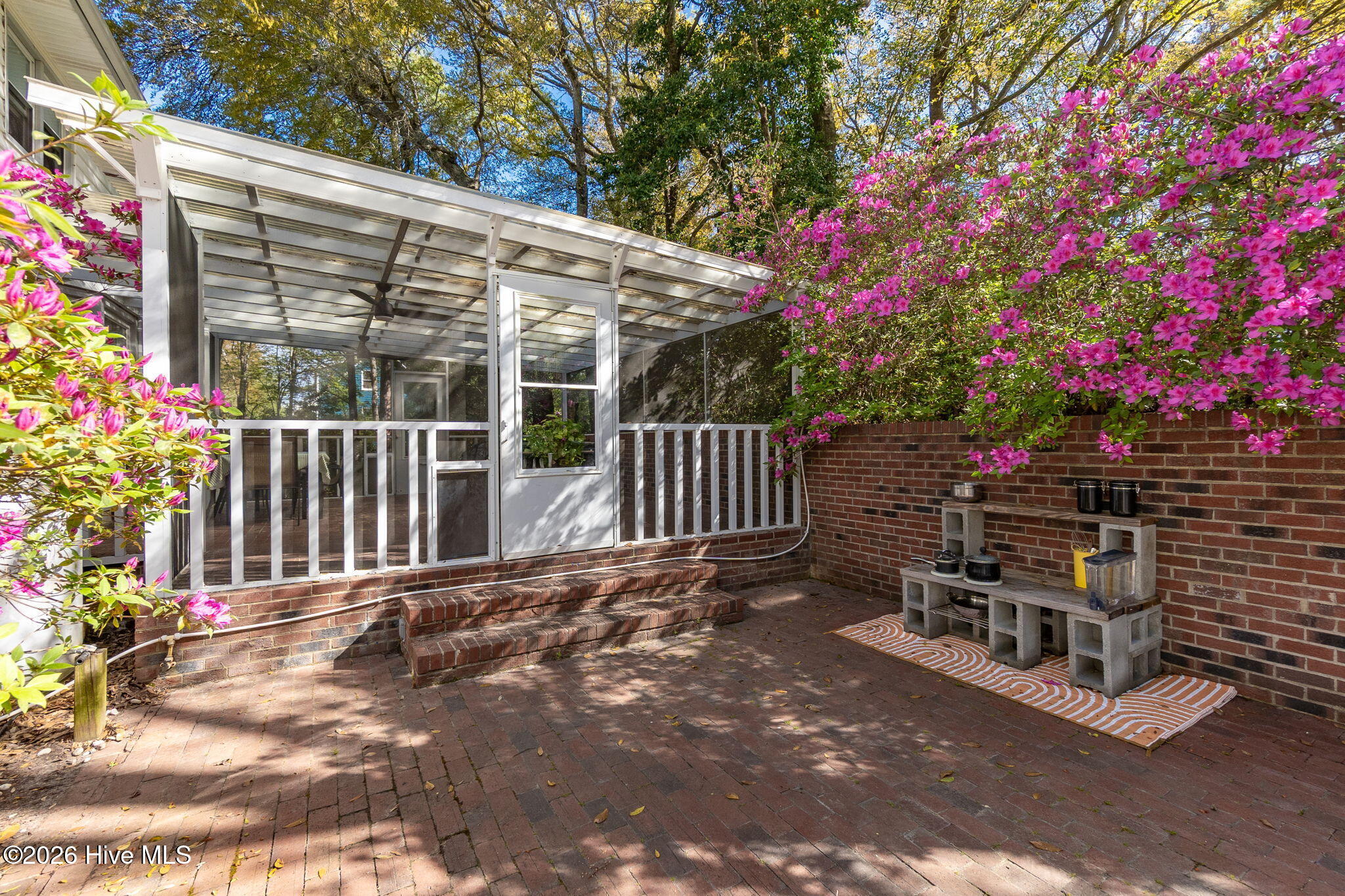 428 Holly Street Property Photo 29