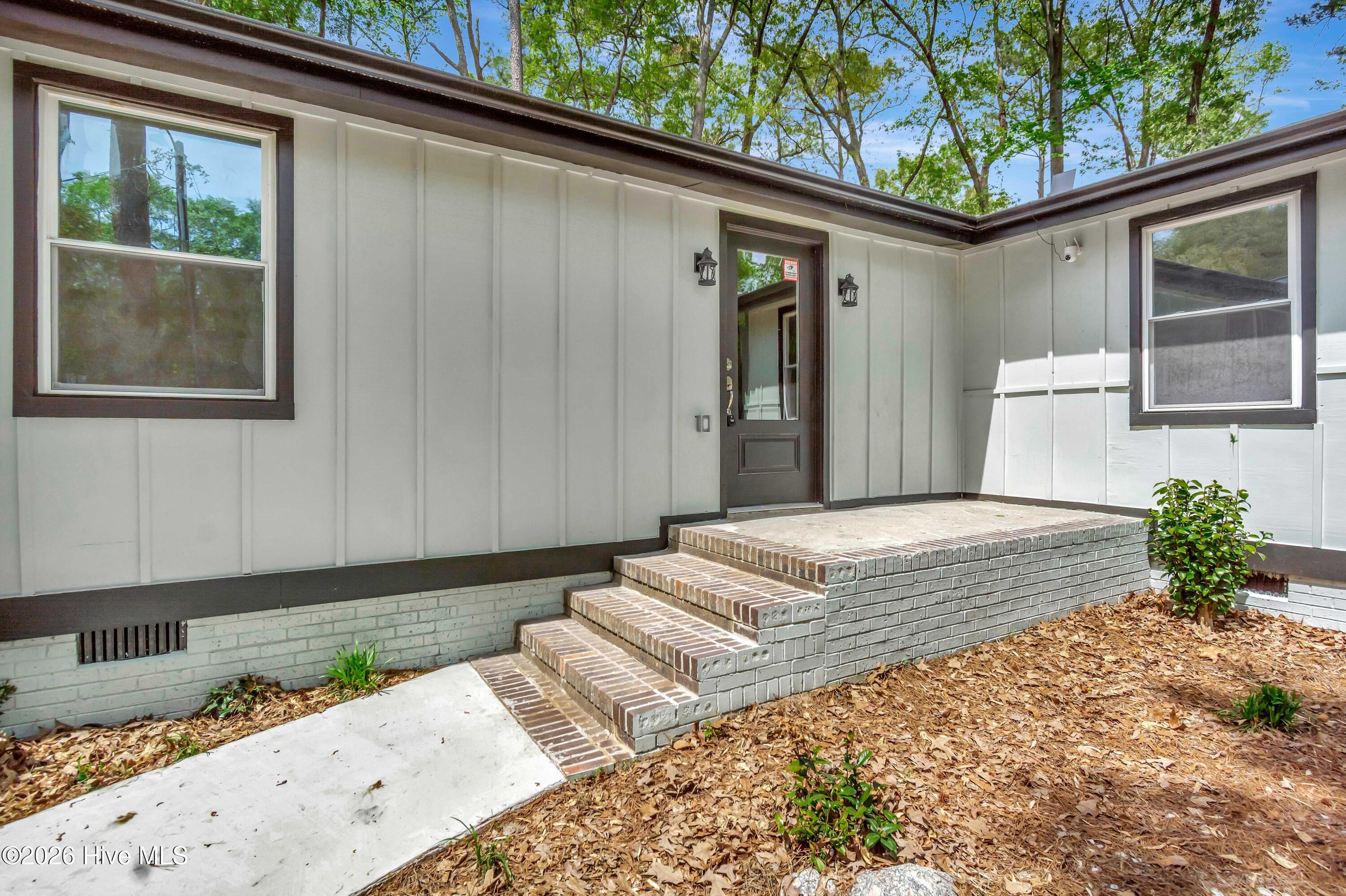 12680 Donna Drive Property Photo 4