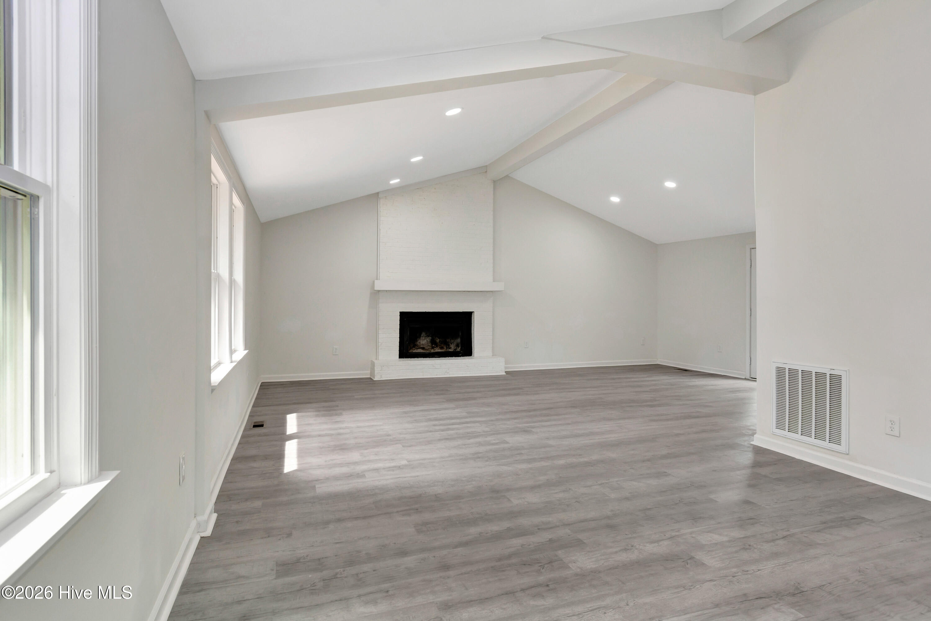 12680 Donna Drive Property Photo 16