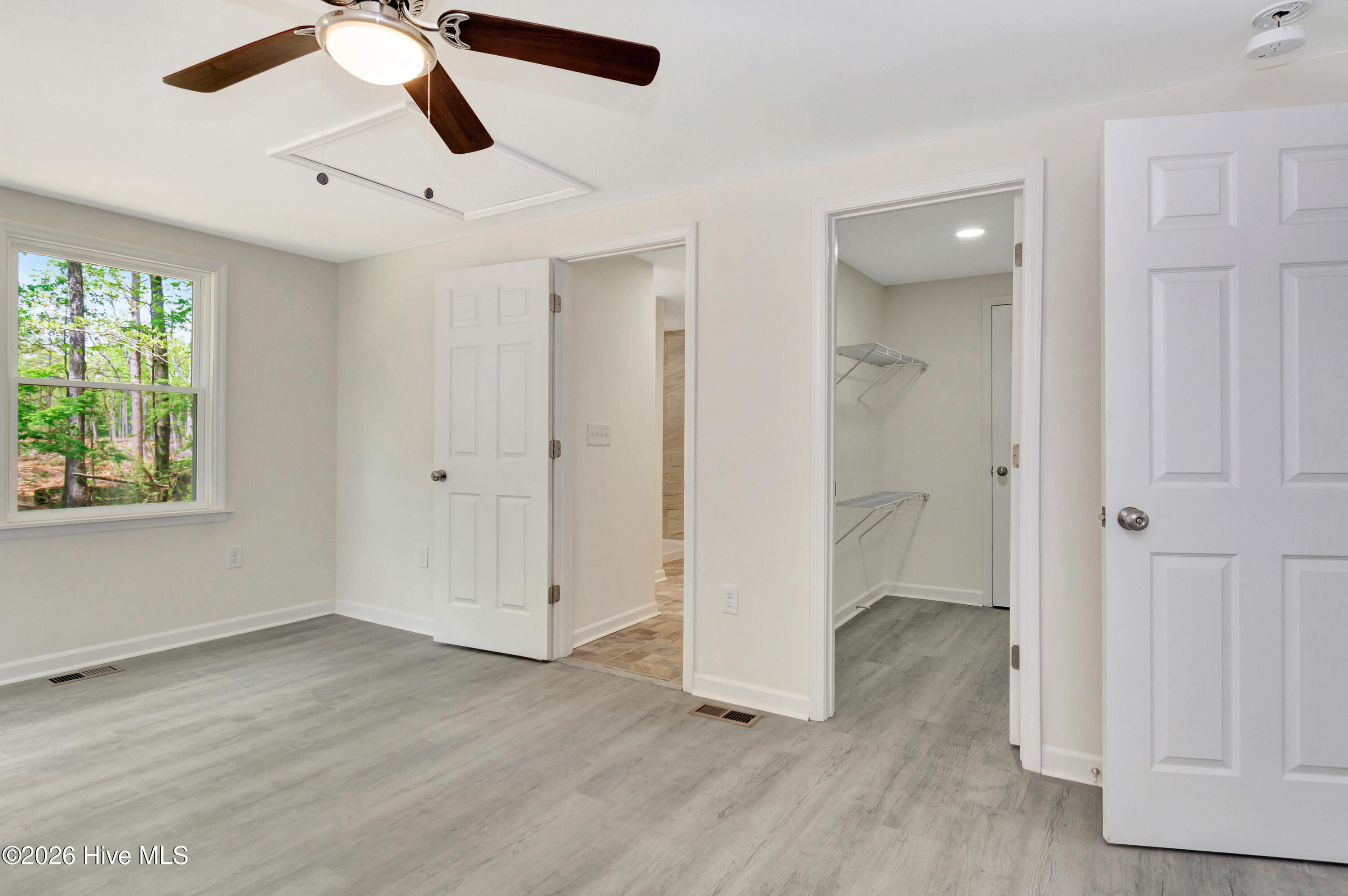 12680 Donna Drive Property Photo 21