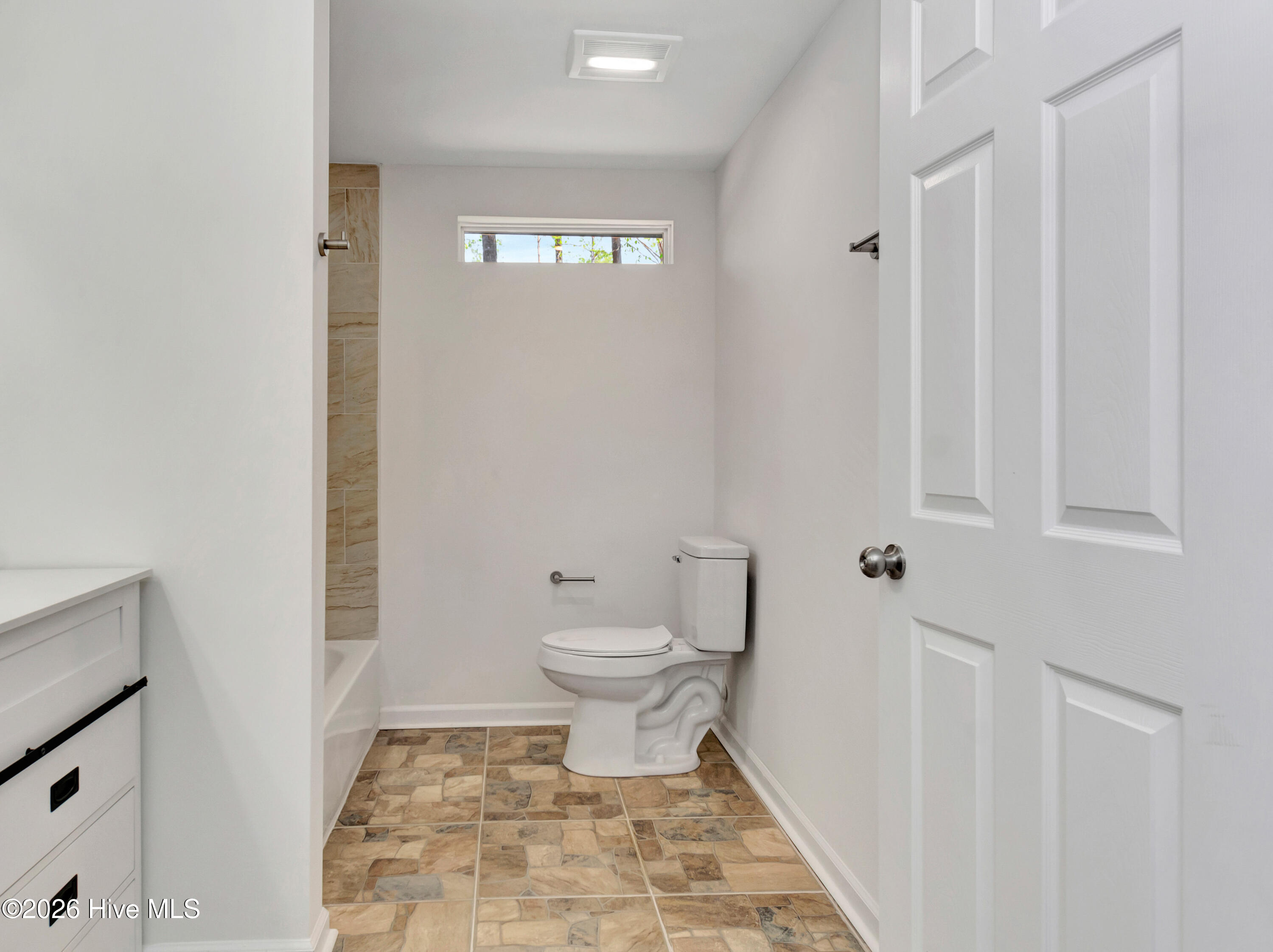 12680 Donna Drive Property Photo 28