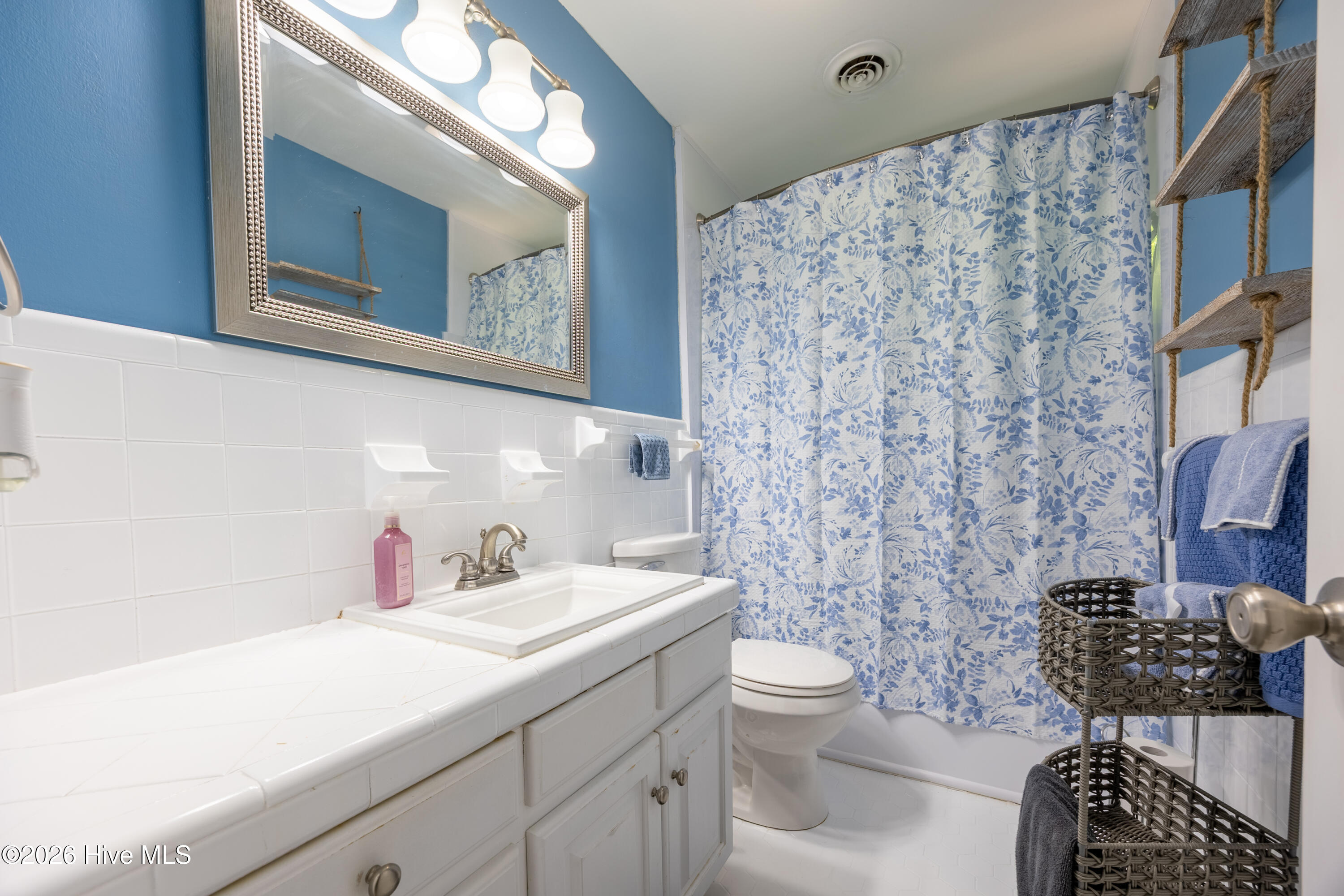 2217 Nash Place N Property Photo 11