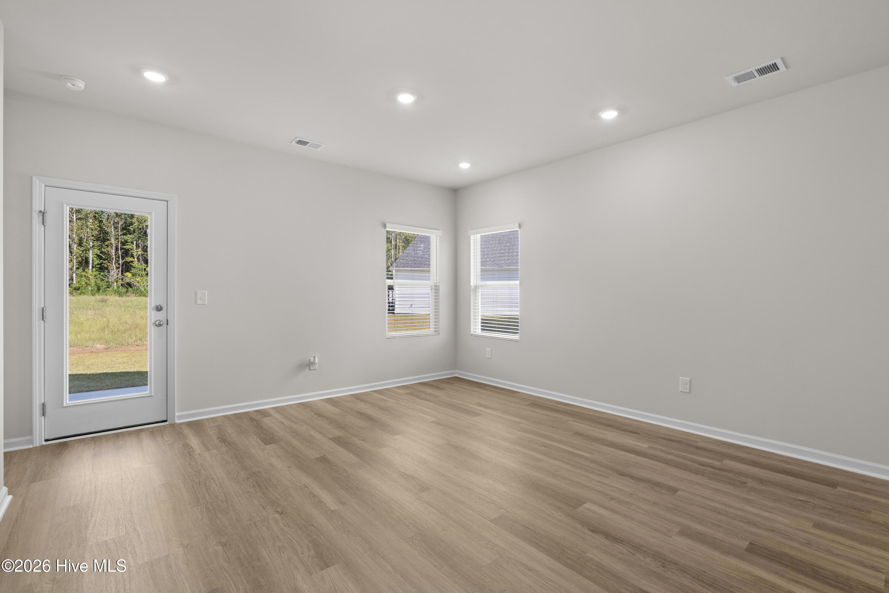 7123 Woodline Drive Sw Property Photo 15