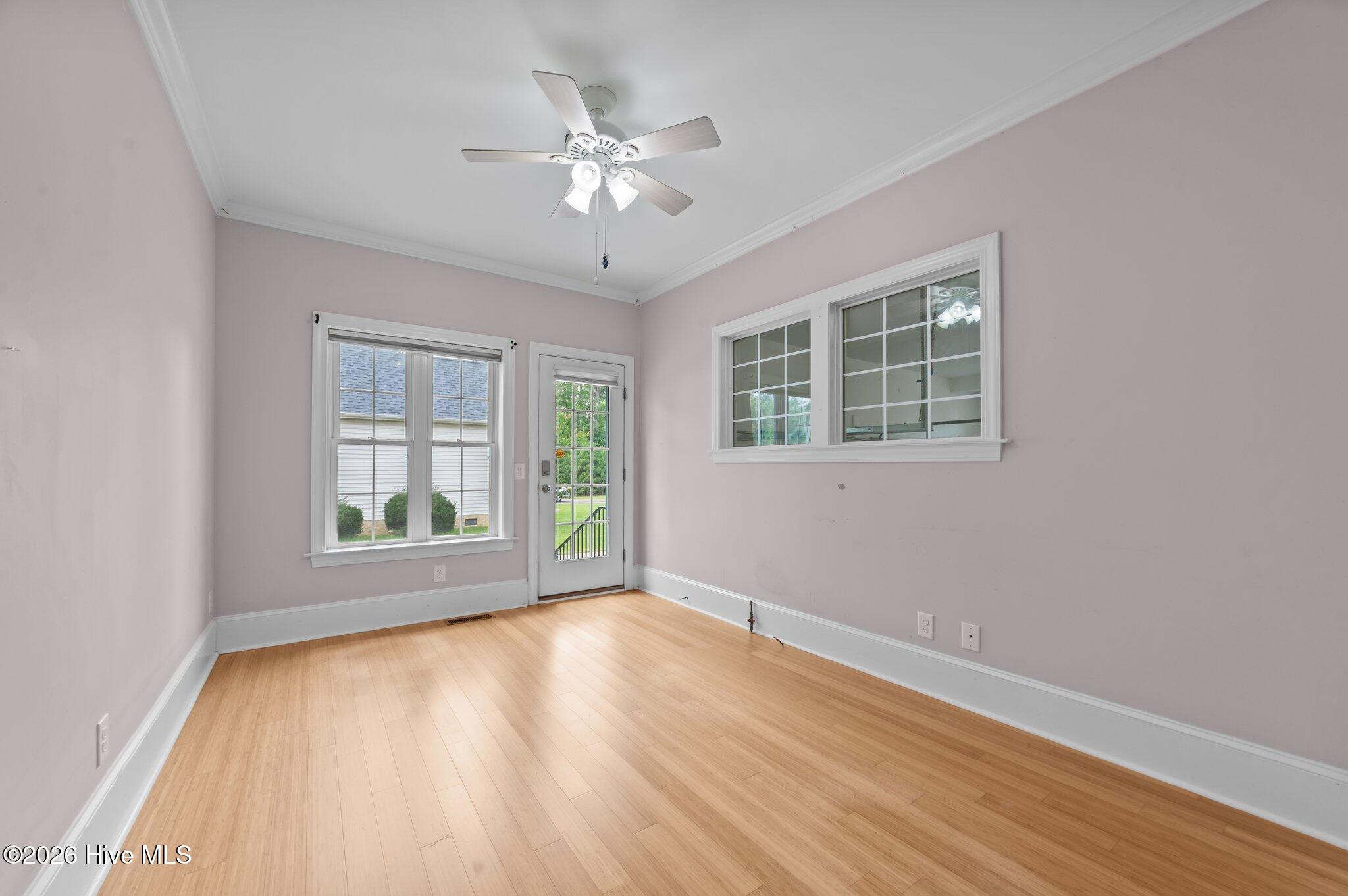 414 Crown Drive Property Photo 16