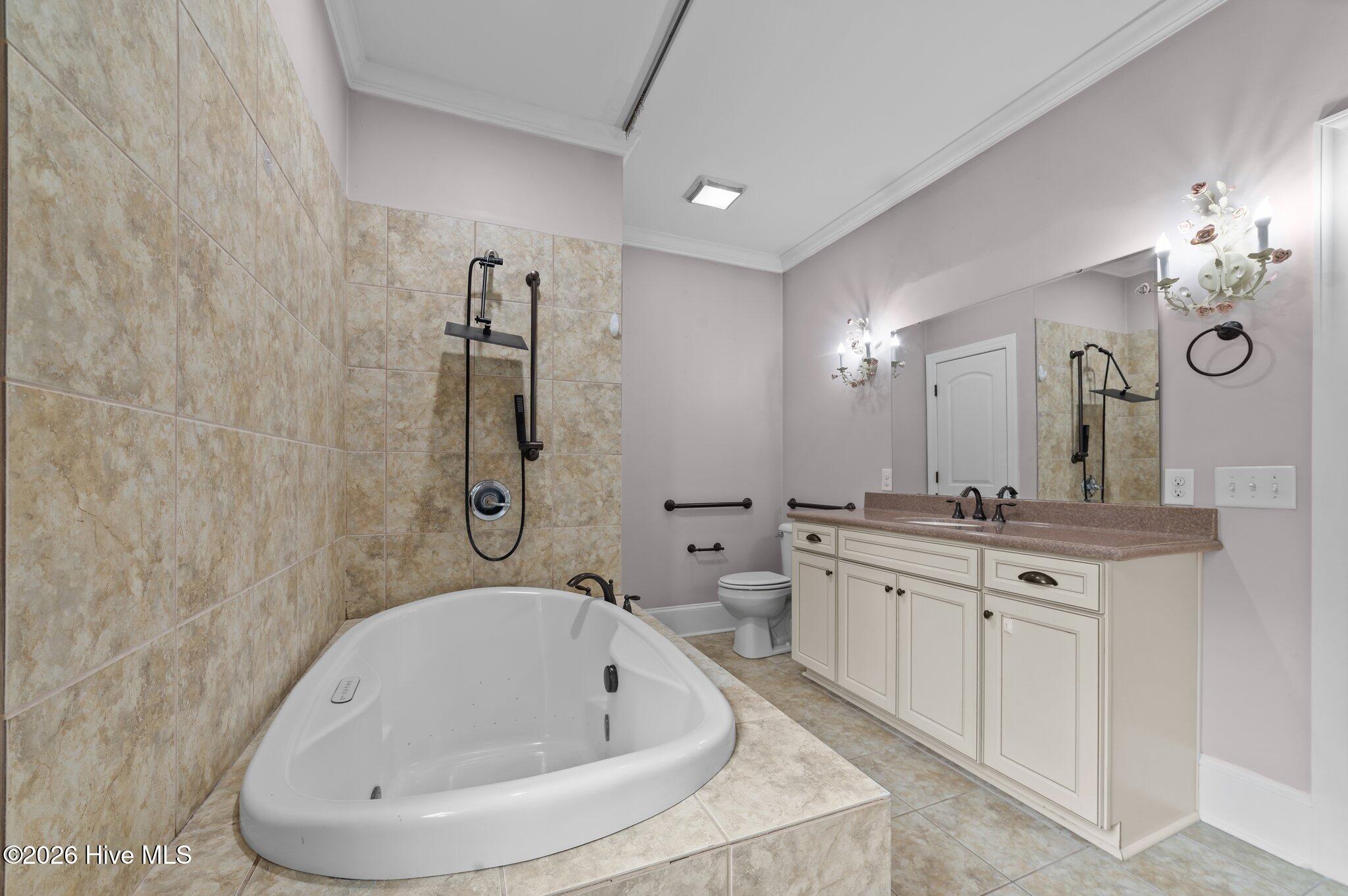 414 Crown Drive Property Photo 18