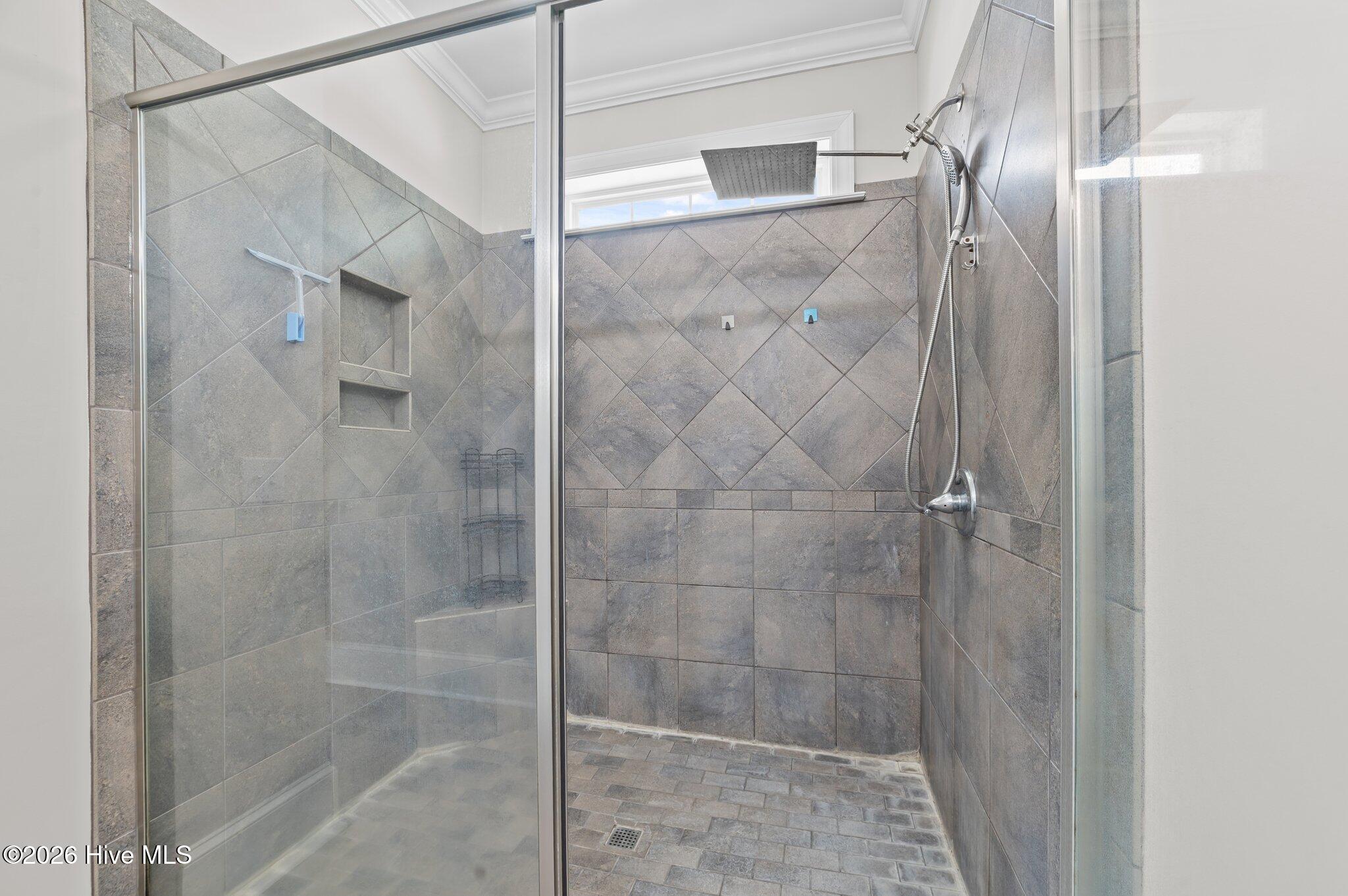 414 Crown Drive Property Photo 25