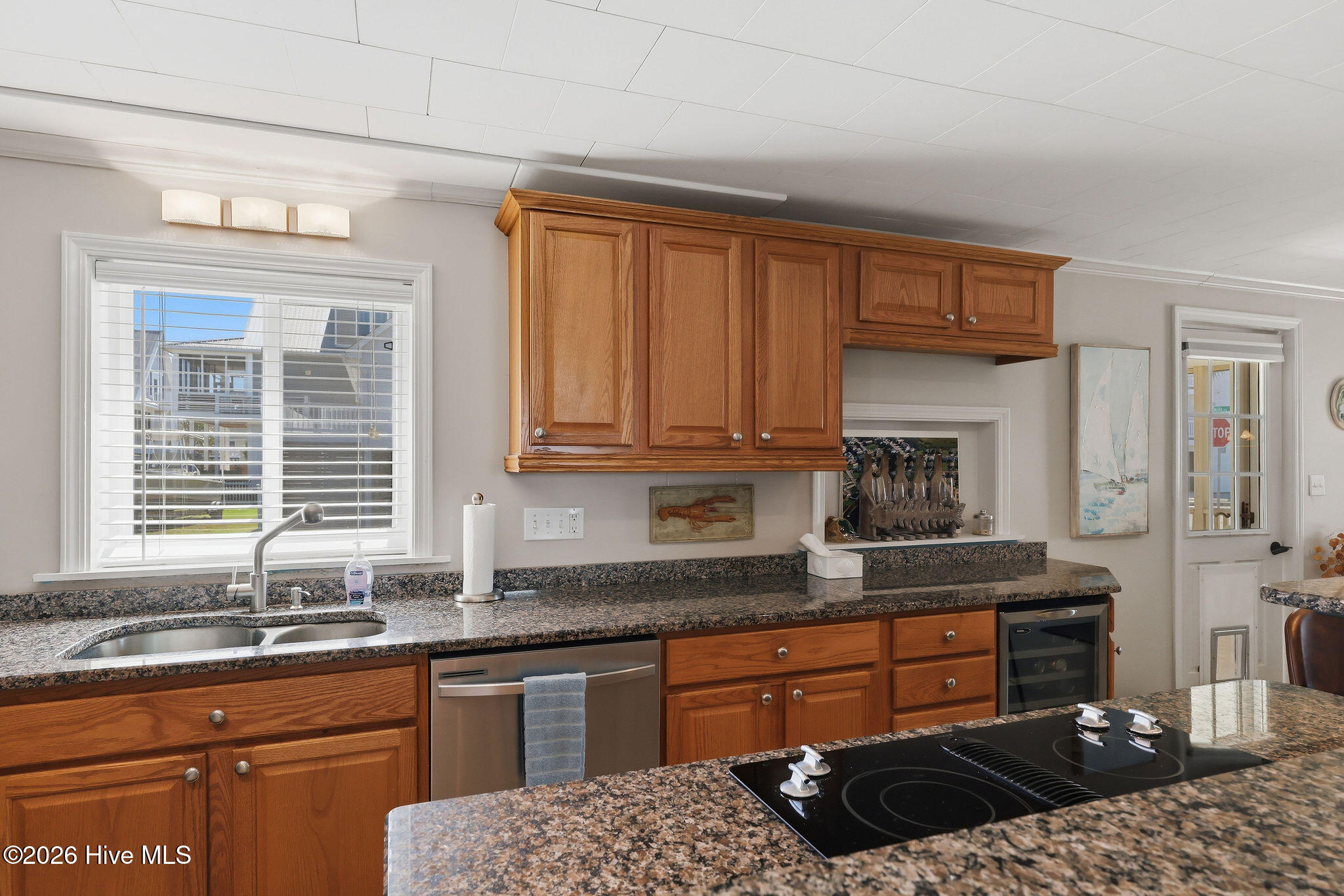 101 Delaware Avenue Property Photo 6