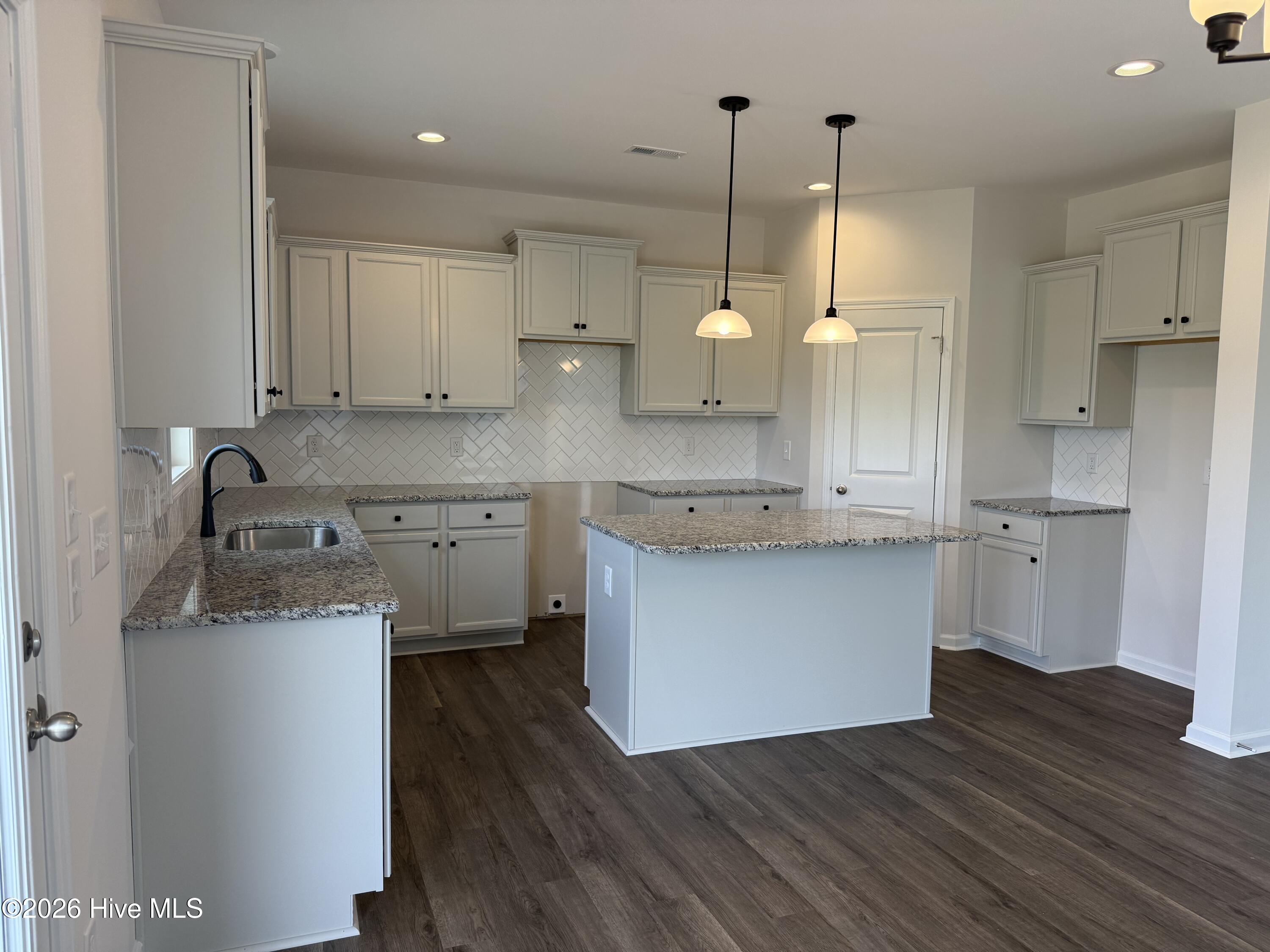 561 Ashley Heights (lot 17) Drive Property Photo 8