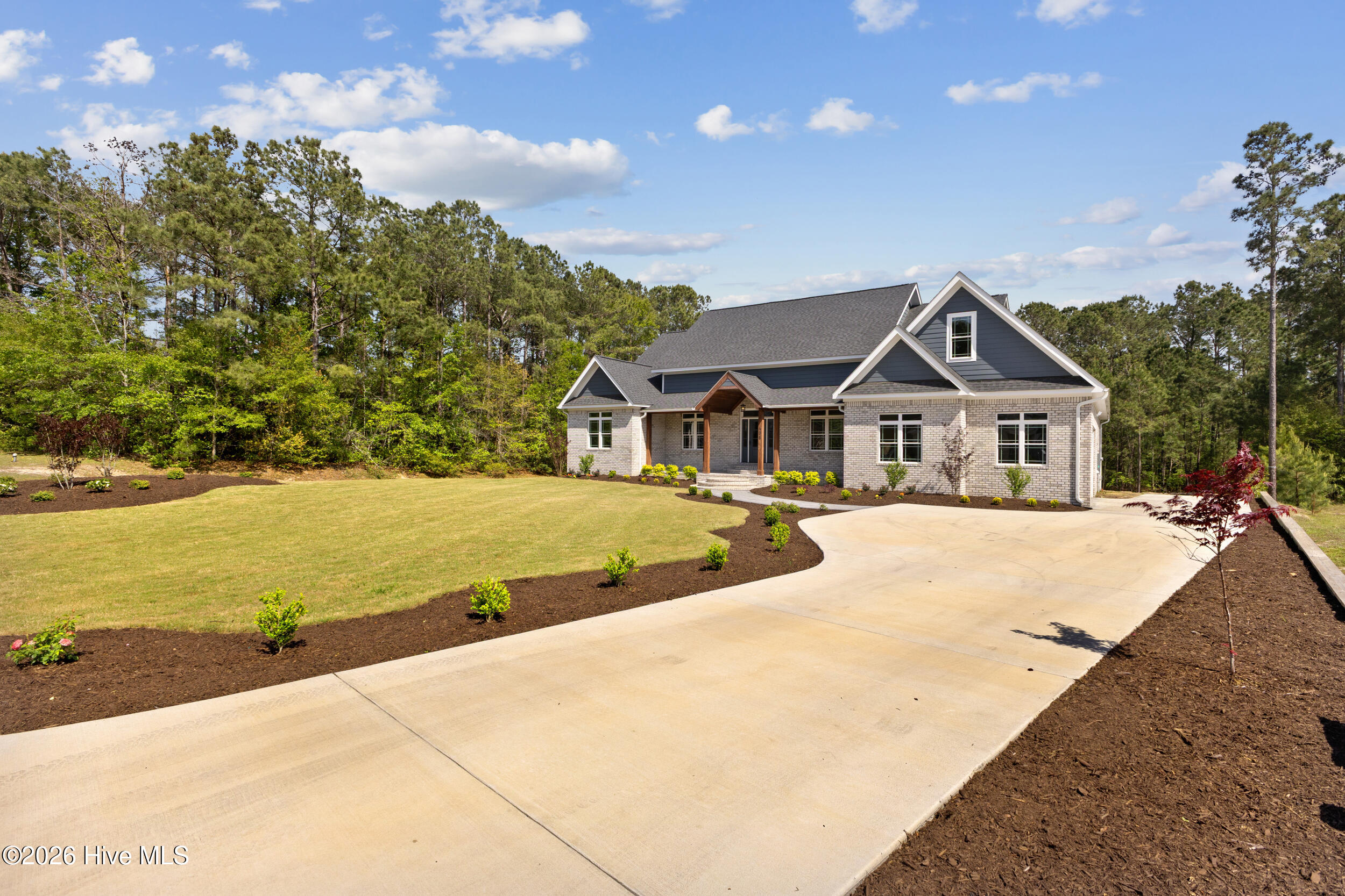 406 Compass Point Property Photo 4