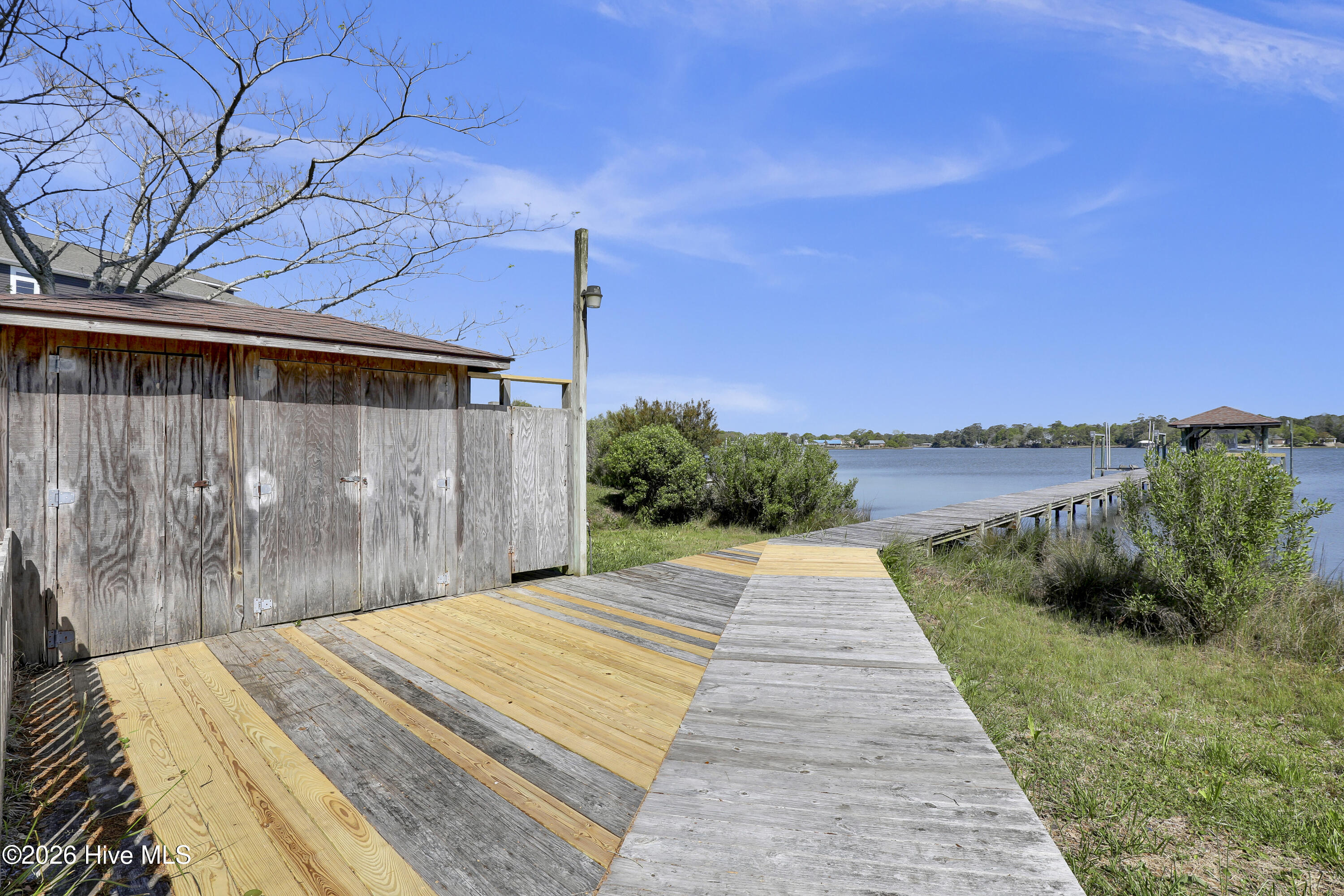 725 Chadwick Shores Drive Property Photo 63