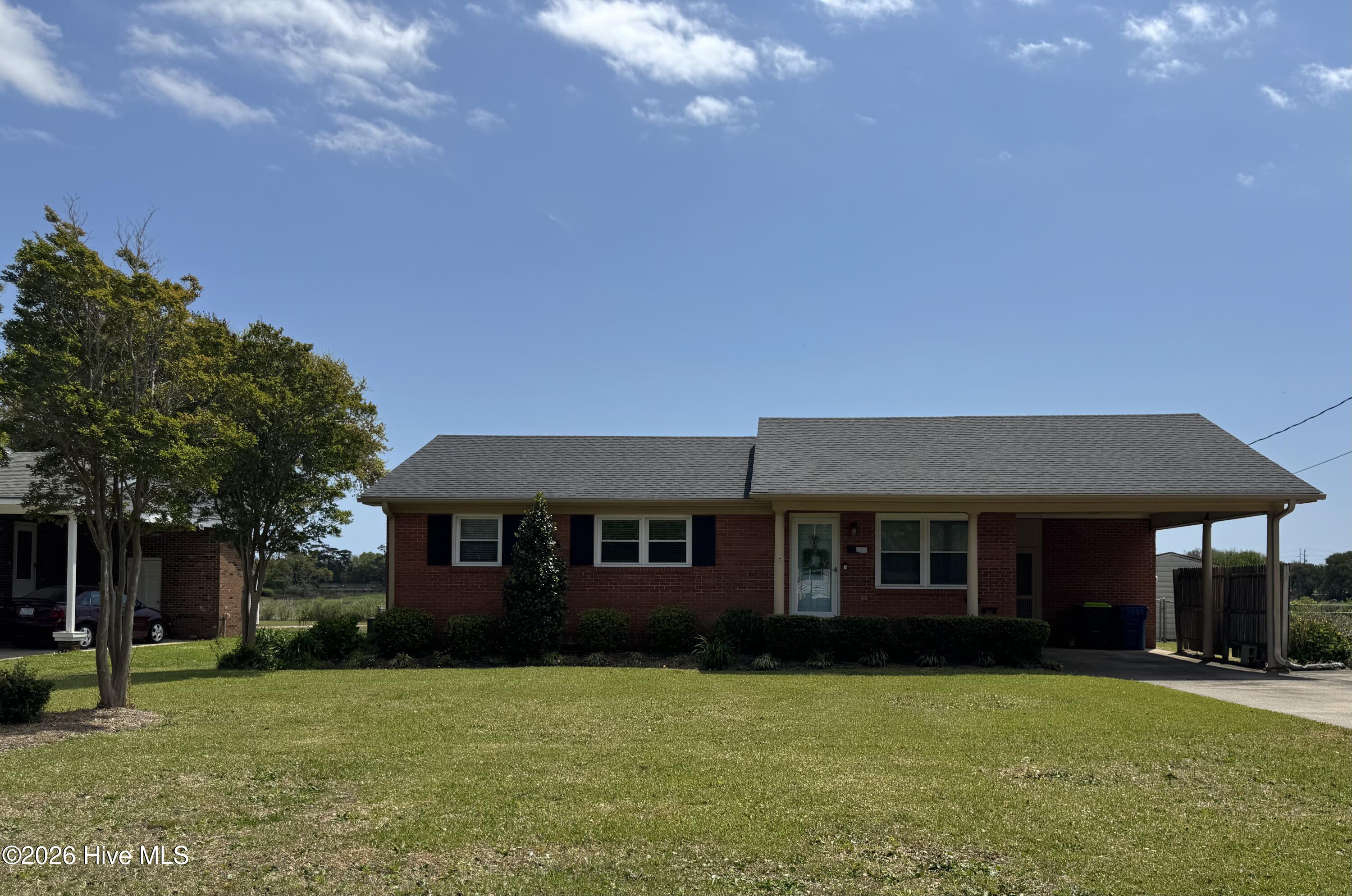 2311 Emeline Place Property Photo 1