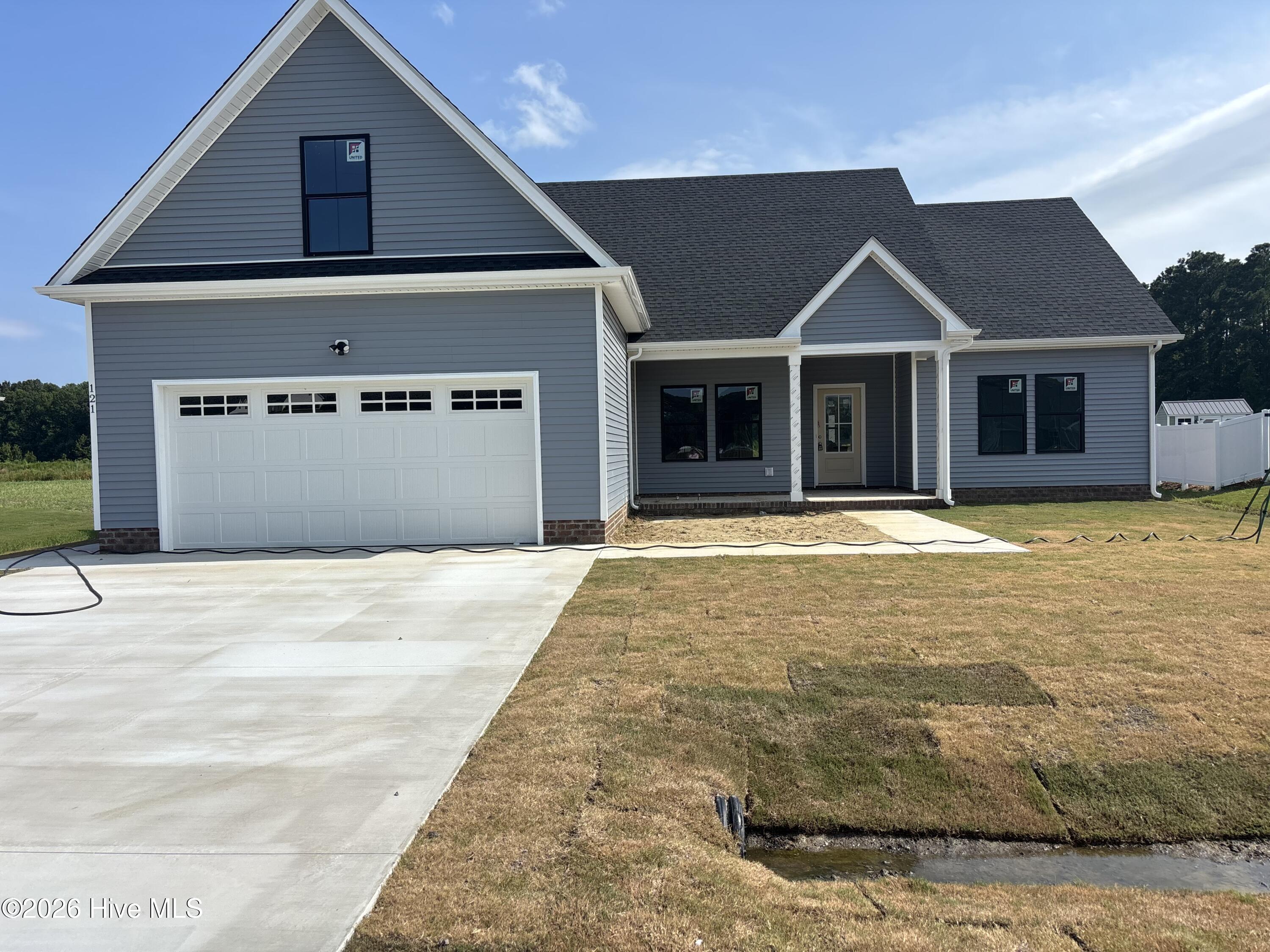 121 Copper Run Loop Property Photo 1