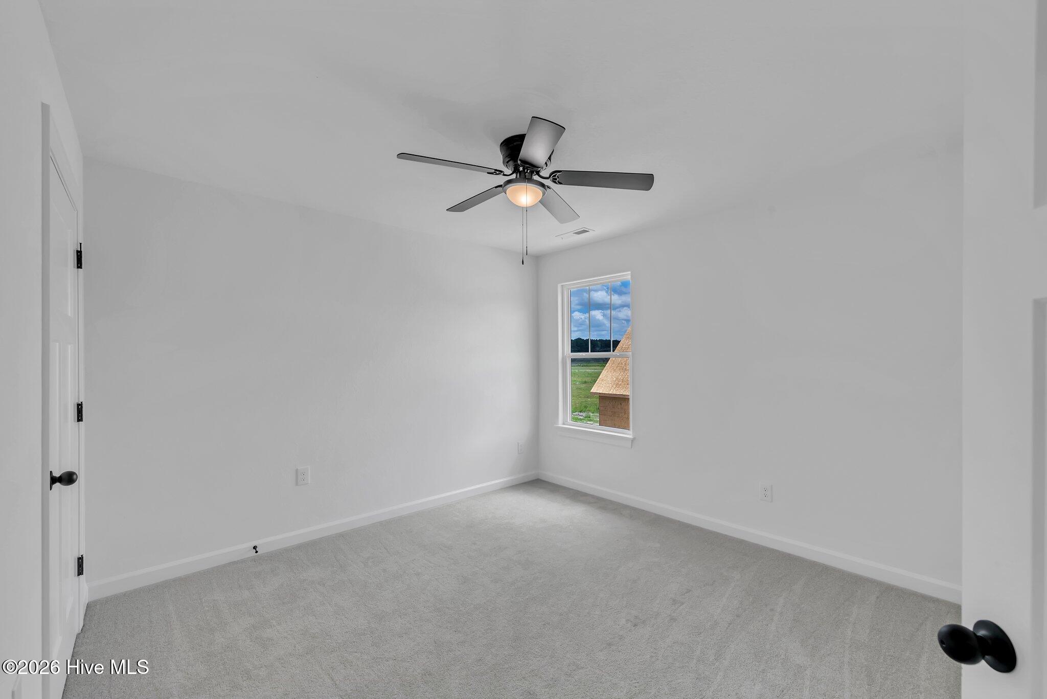121 Copper Run Loop Property Photo 4