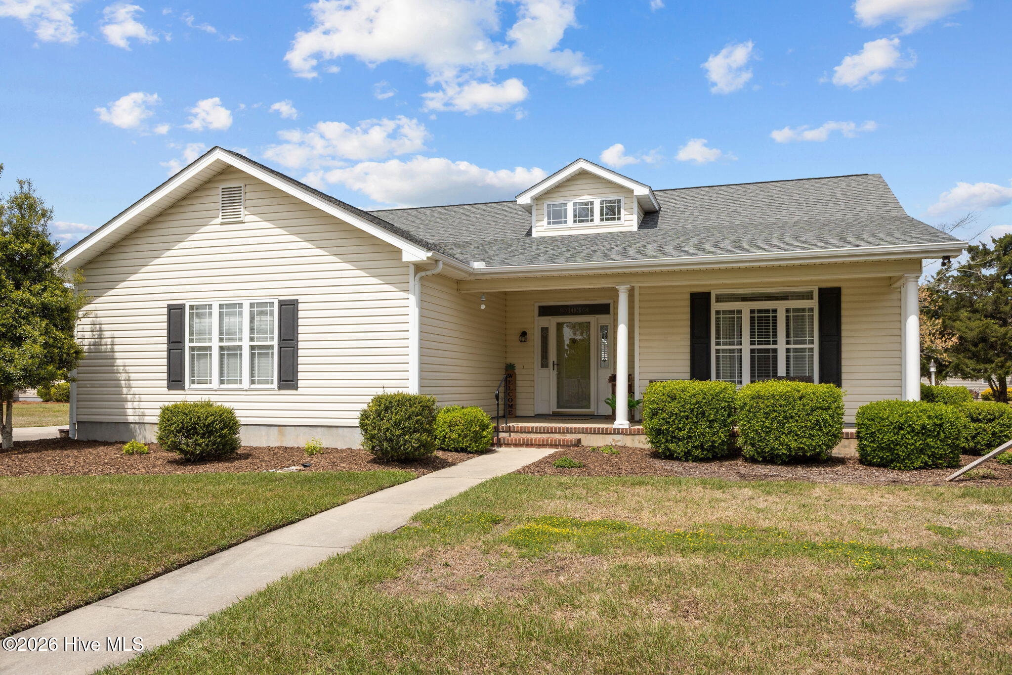 103 Sleepy Court Property Photo 1