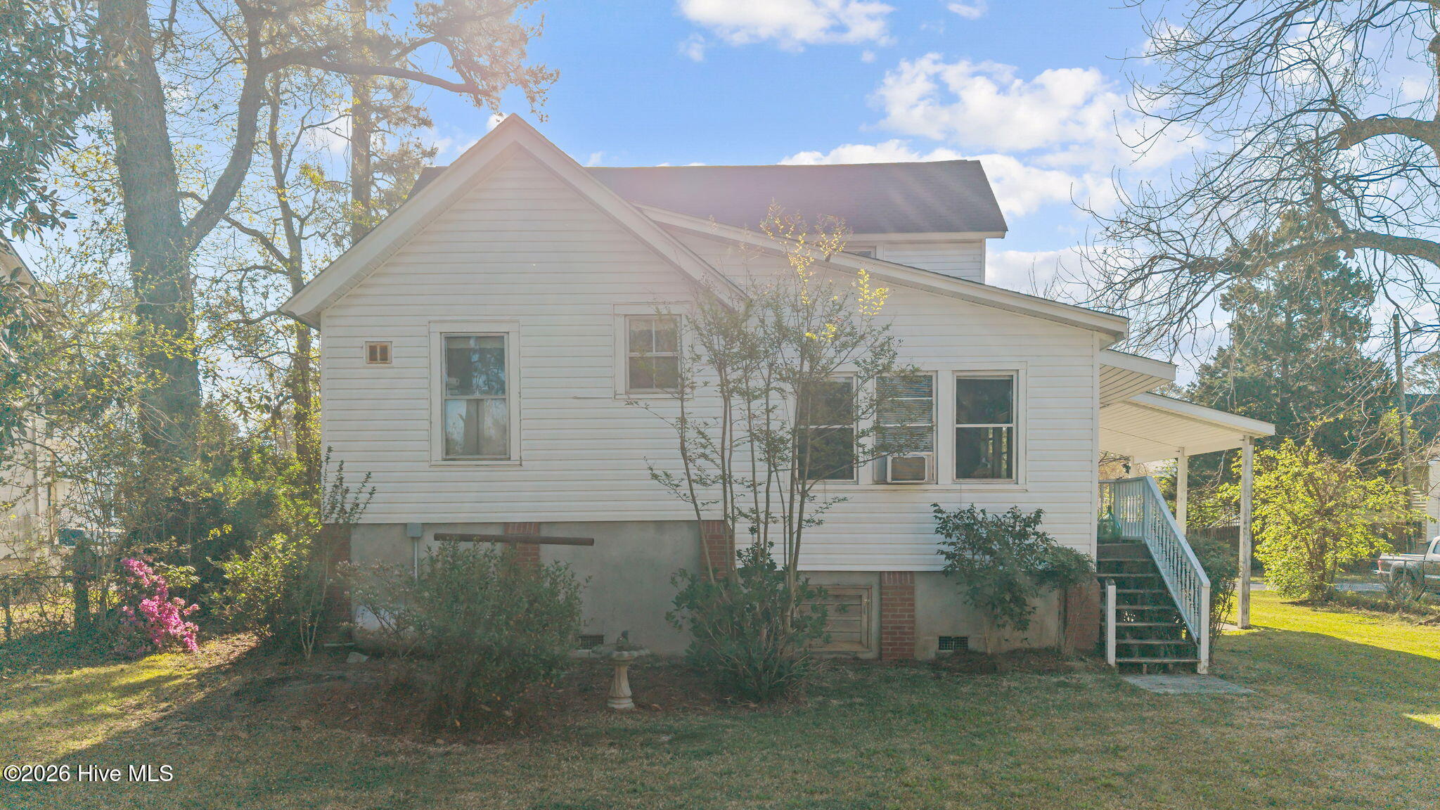 325 Broad Street Property Photo 6