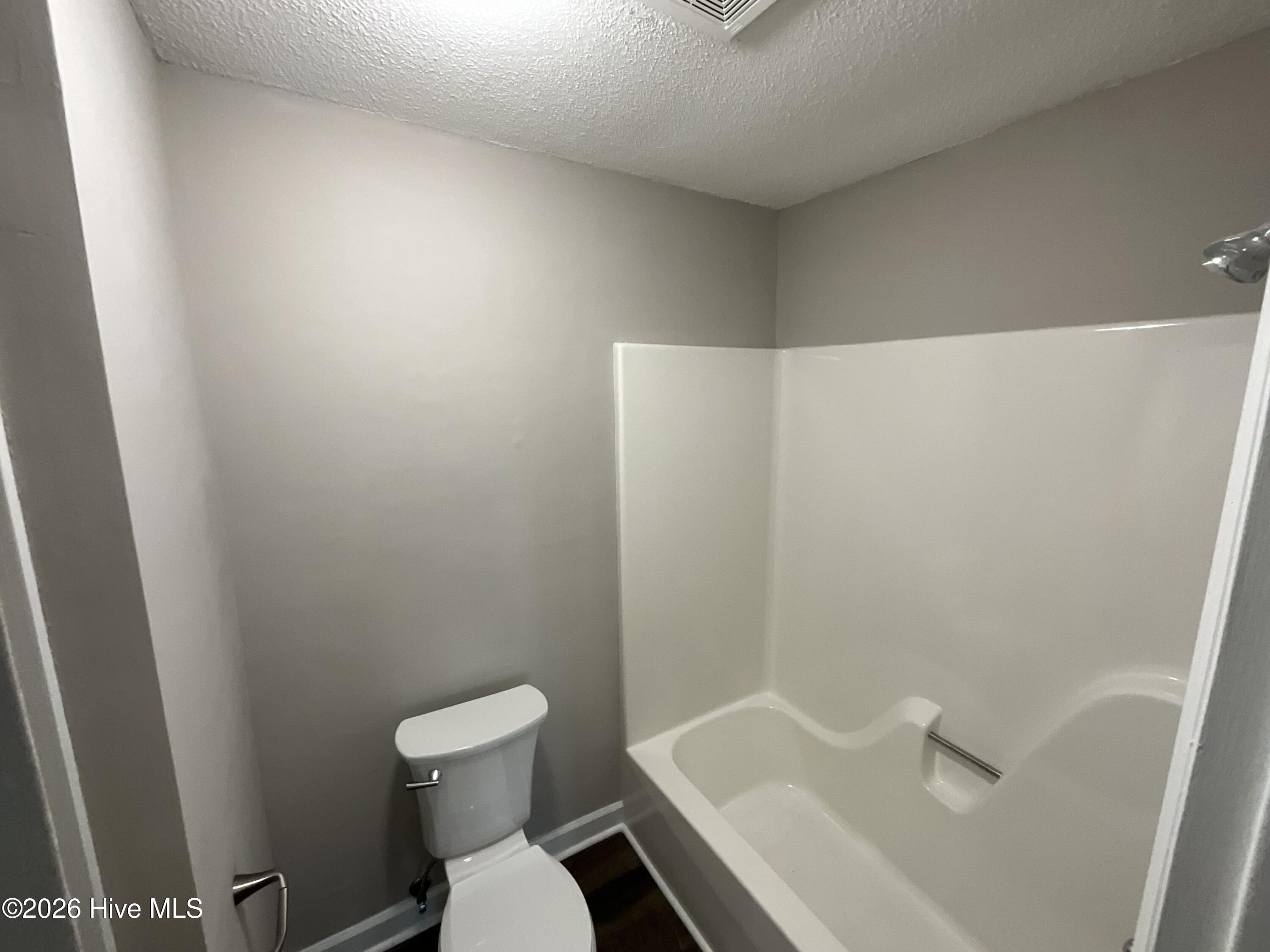 3203 Gordon Drive Property Photo 10