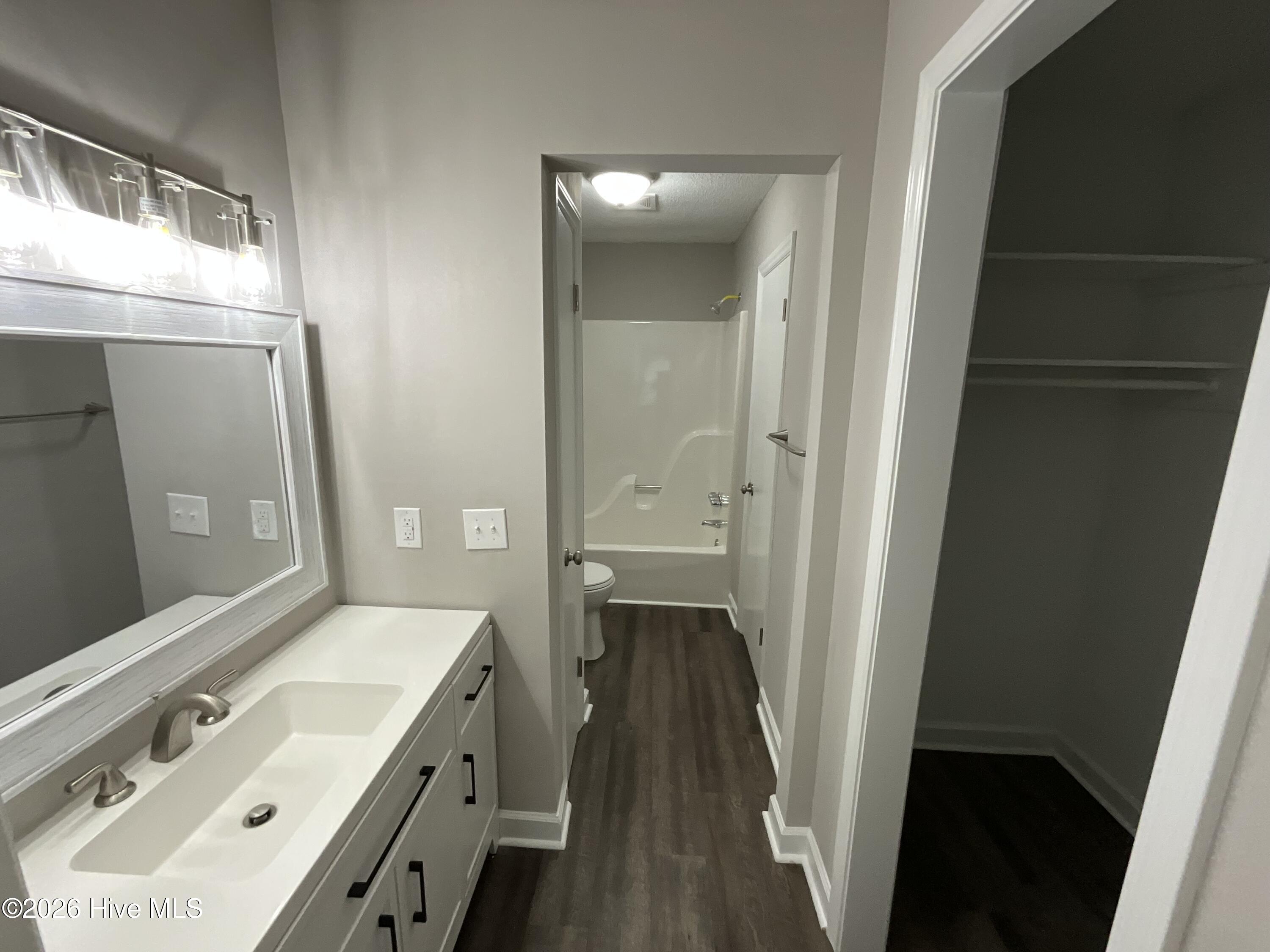 3203 Gordon Drive Property Photo 13