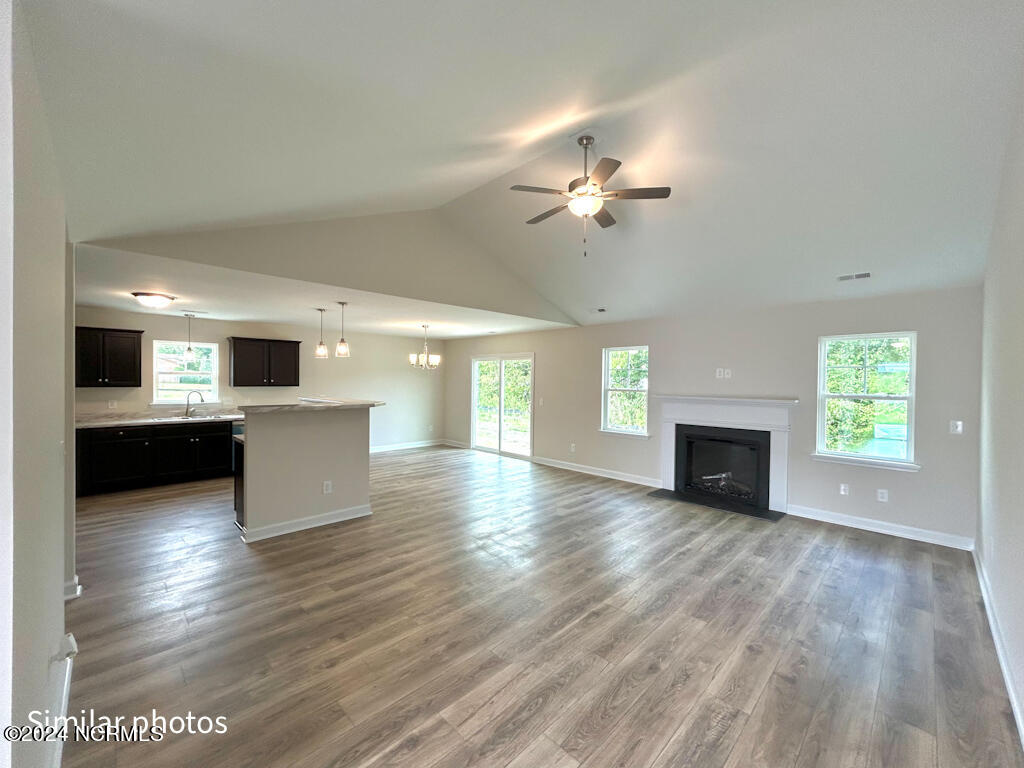 811 N Sandy Shore Court Property Photo 3