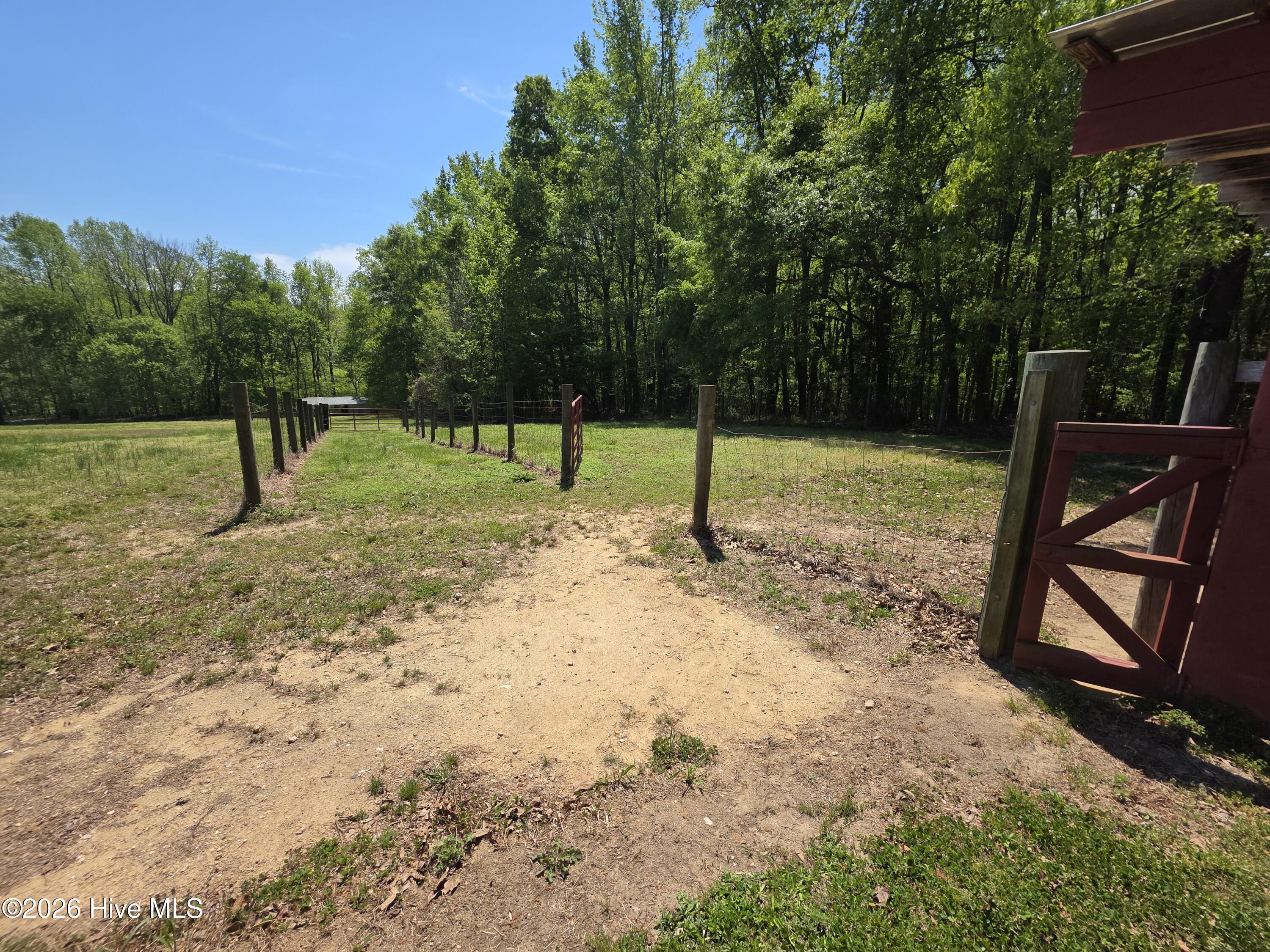 000 Johnson Town Road Property Photo 3