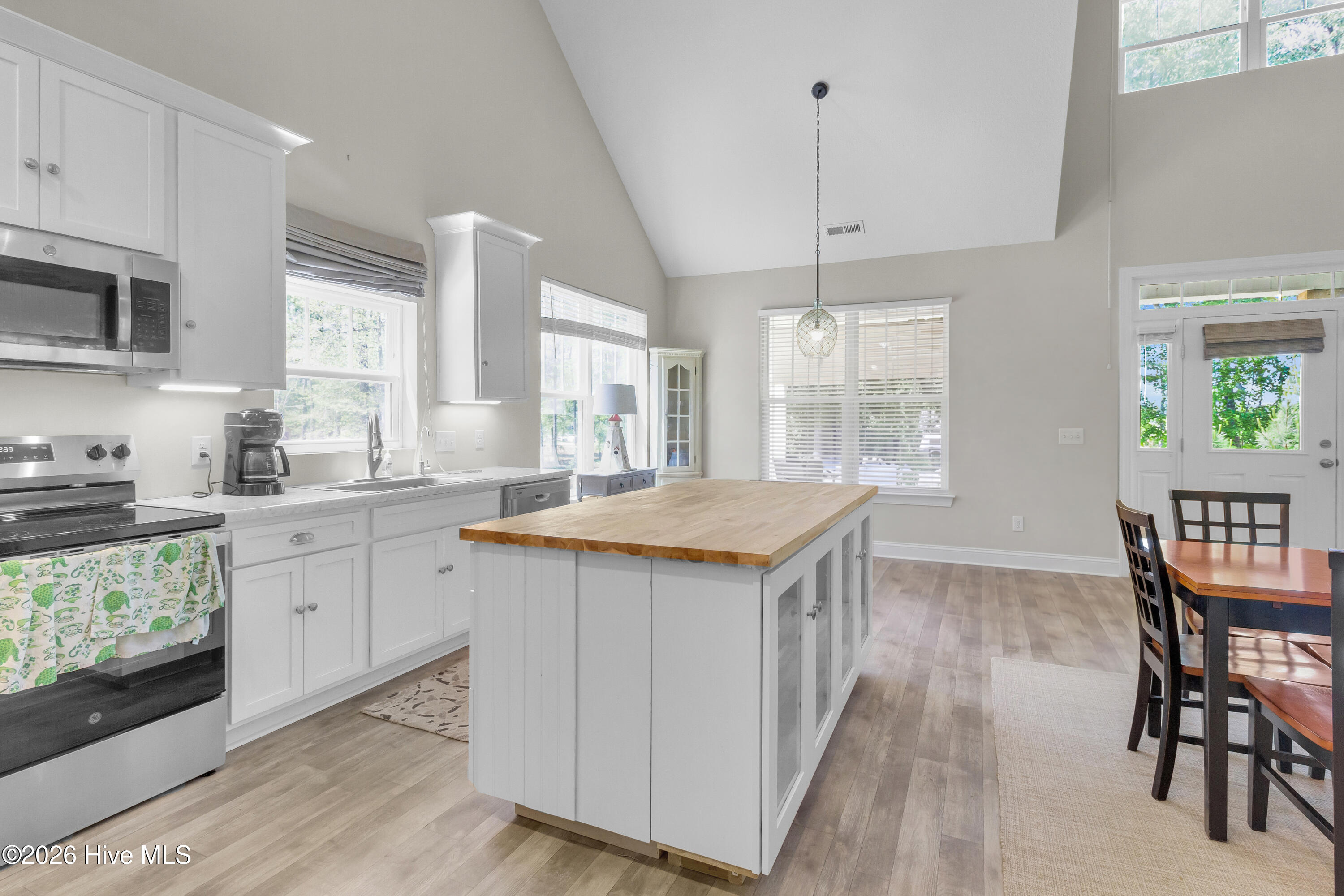 5430 Creek Pointe Road Property Photo 10
