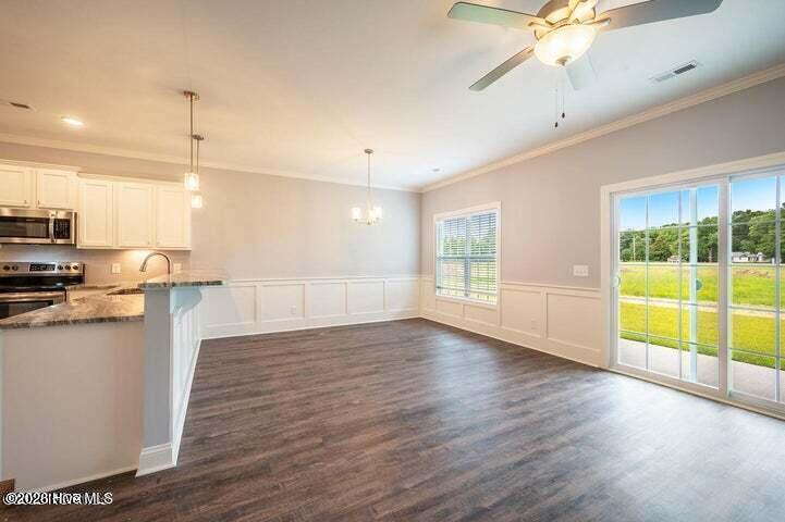 3509 Richter Way B Property Photo 10