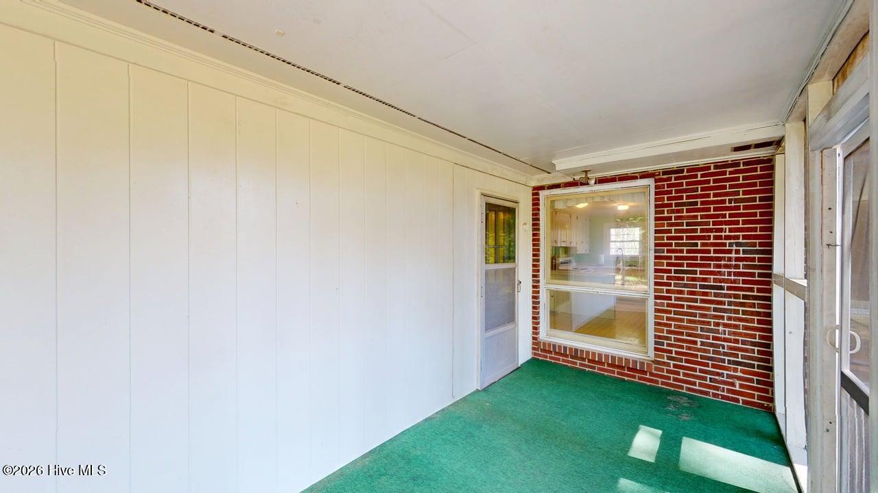 245 S Hillcrest Drive Property Photo 26