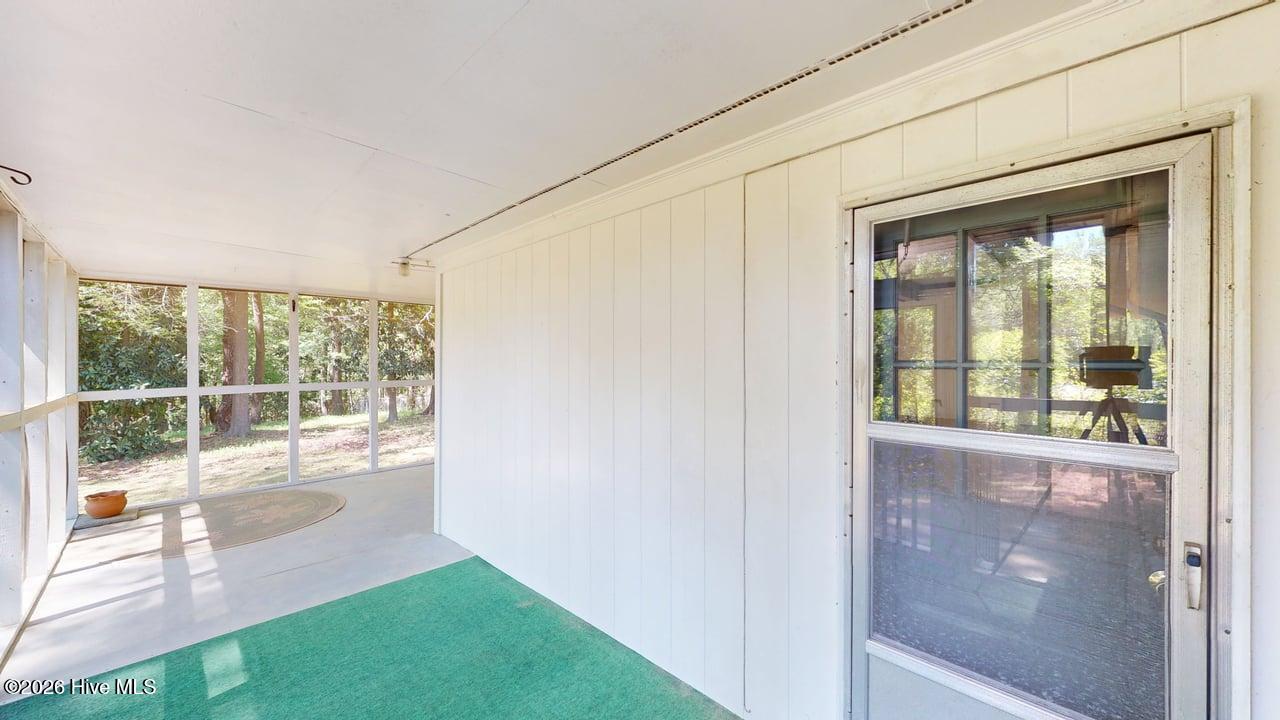 245 S Hillcrest Drive Property Photo 27