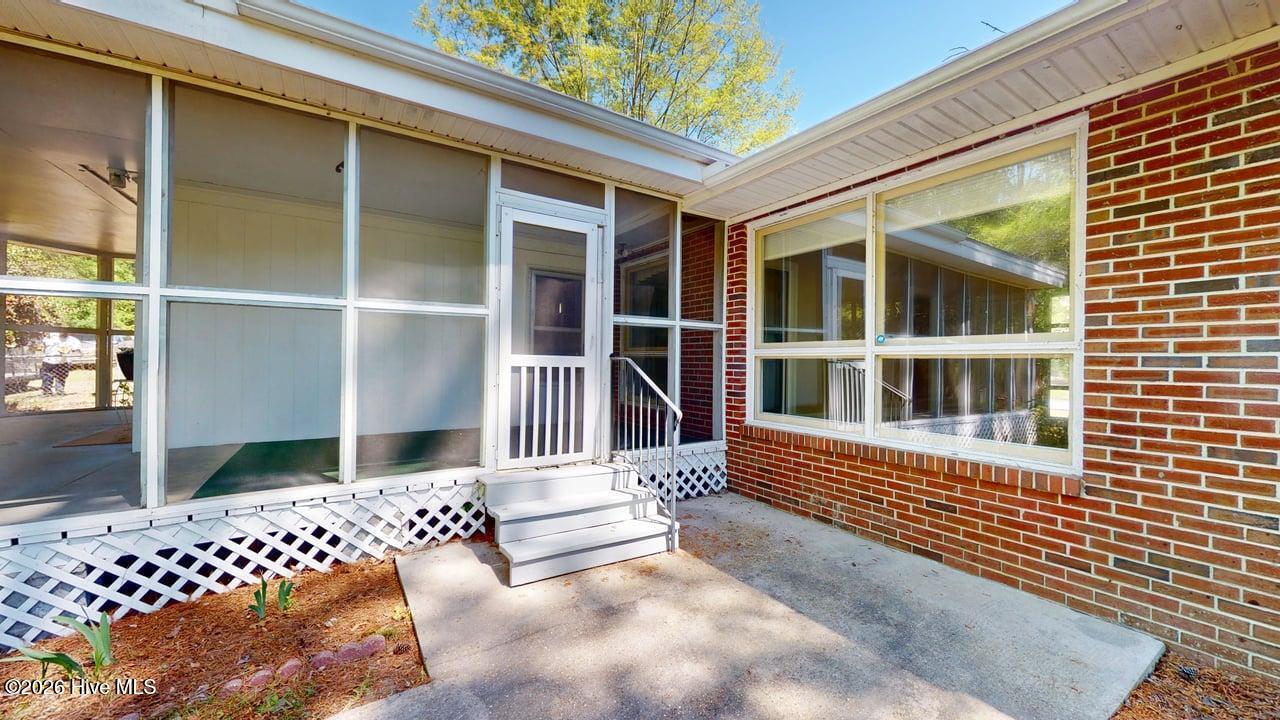 245 S Hillcrest Drive Property Photo 45